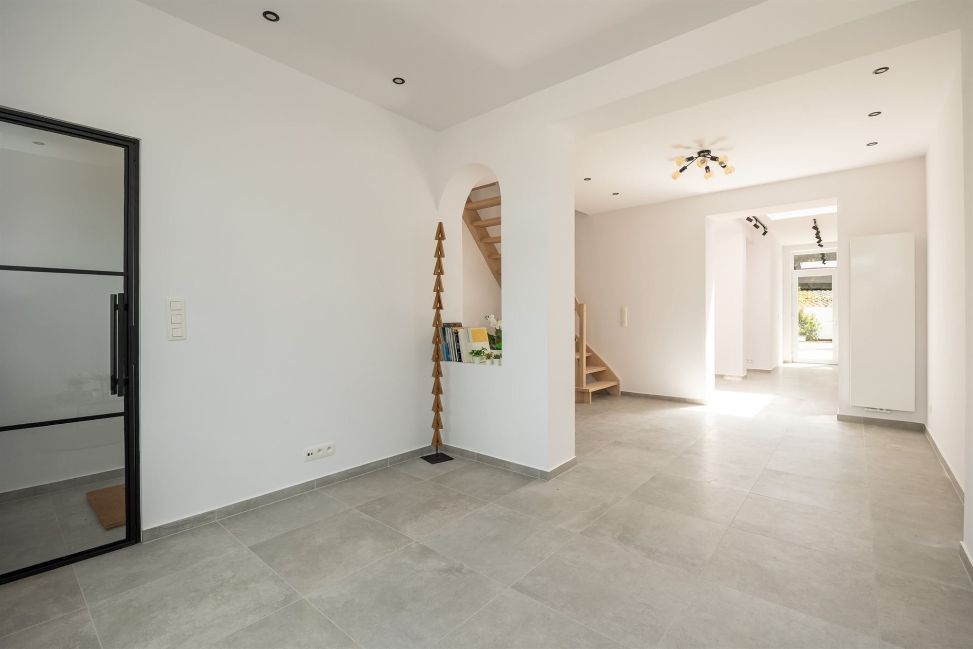 Moderne, energiezuinige woning met vier slaapkamers  foto 3