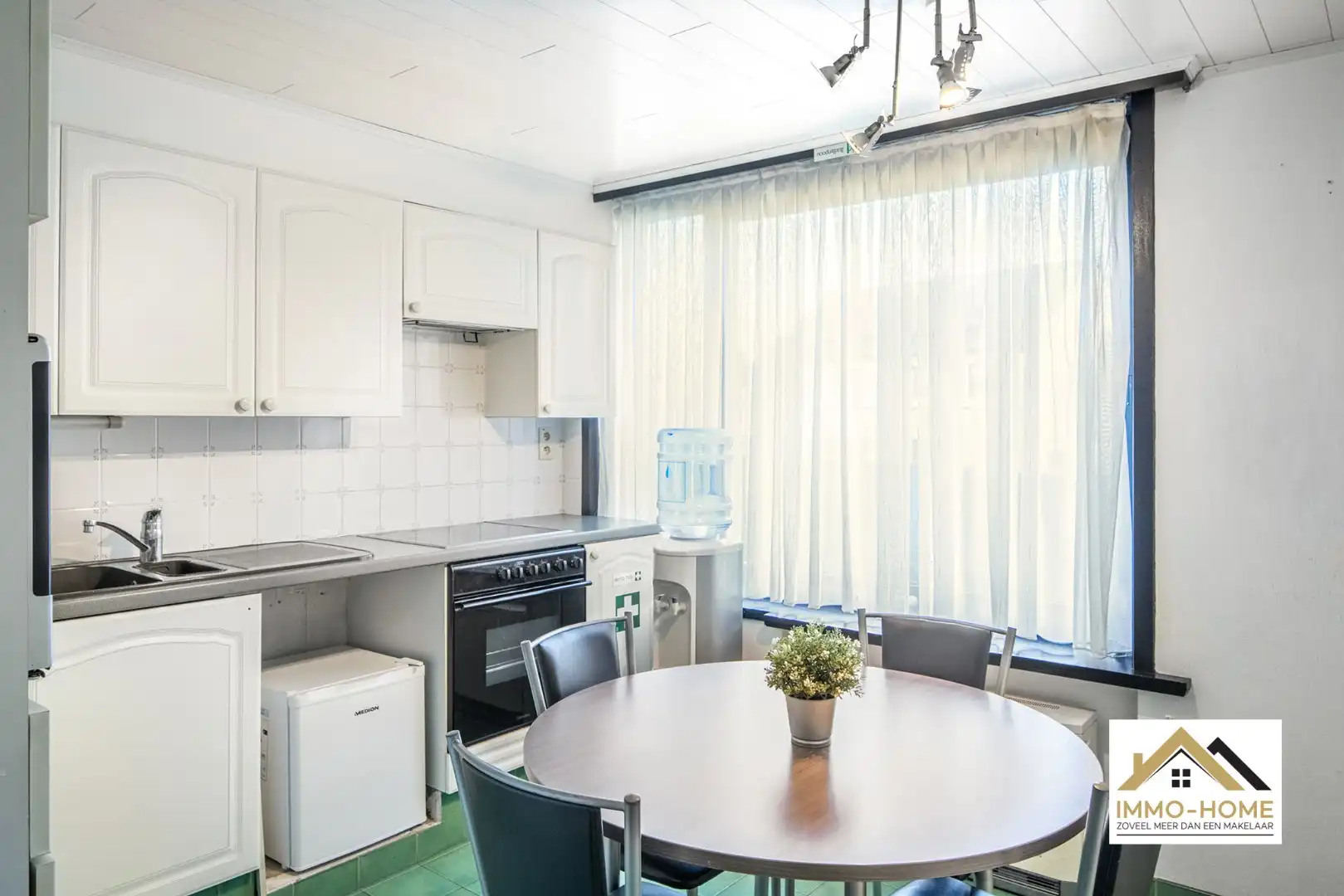 Interessante opbrengstwoning met meerdere invulmogelijkheden op toplocatie  foto 12