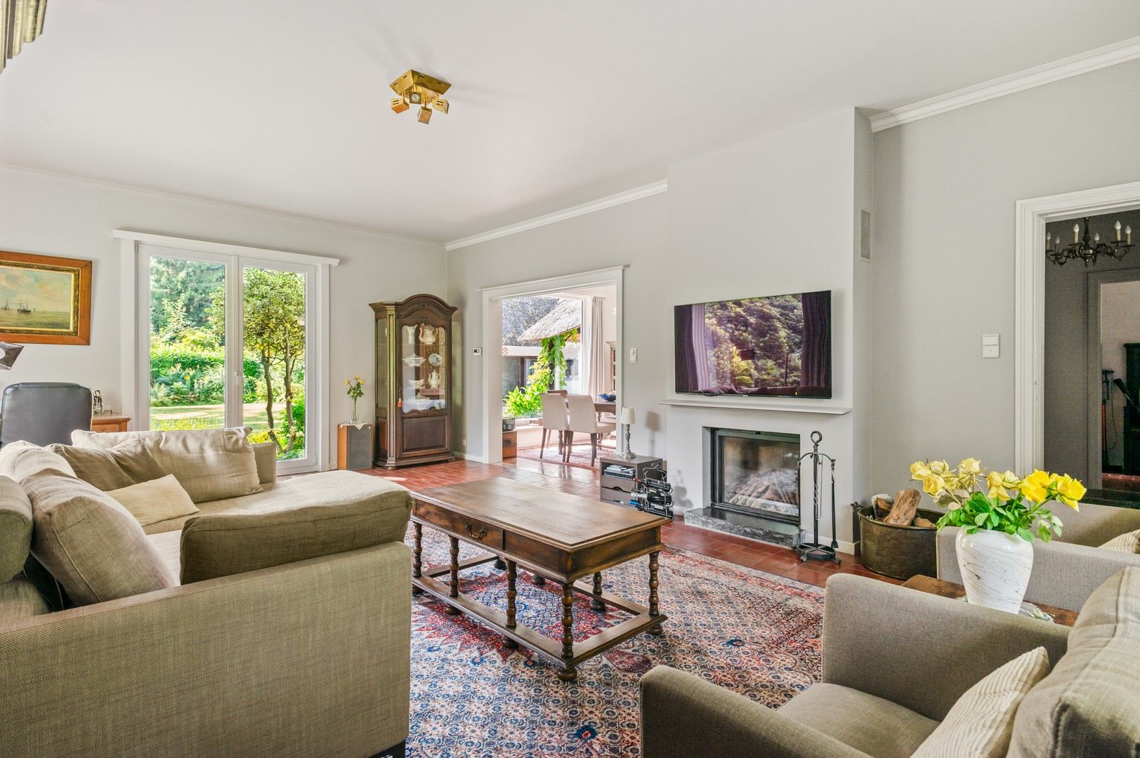 Romantische villa met grote tuin en veel privacy in Schoten foto 10
