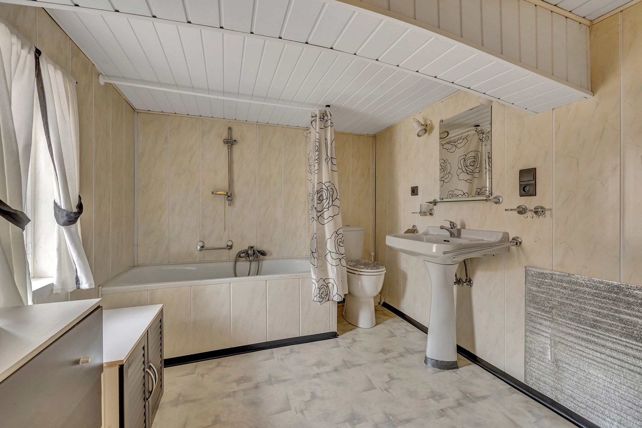 Te renoveren woning met 4 slaapkamers op 428m² te Meldert foto 22