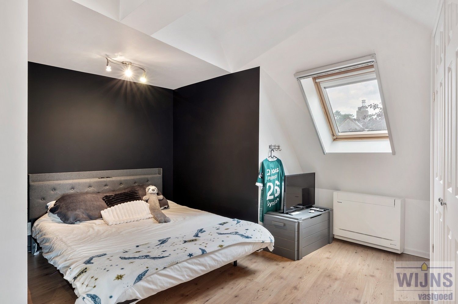 "OPENHUIS" op donderdag 26/06 van 18u tot 19u30!! Prachtige en ruime villa met mogelijk zes slaapkamers gelegen op een toplocatie. foto 41