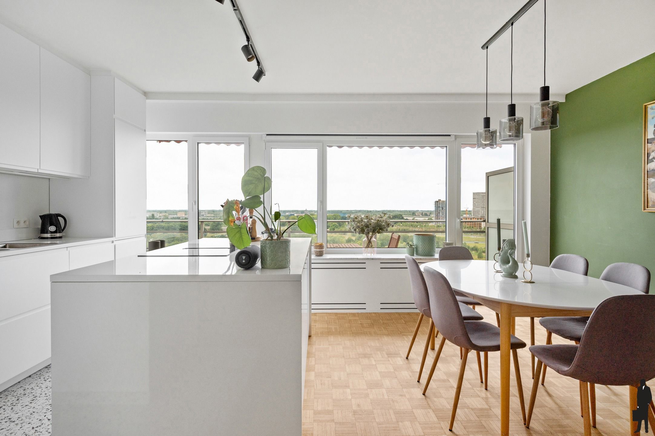 Instapklaar appartement met adembenemend uitzicht in Antwerpen foto 19