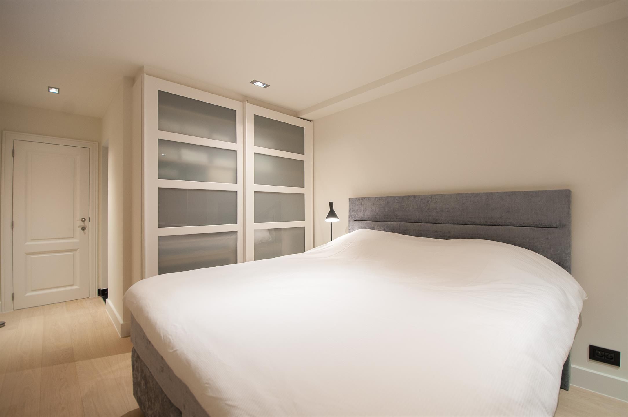 VERHUUR 2-SLPK APPARTEMENT IN HARTJE ZOUTE - KUSTLAAN foto 13