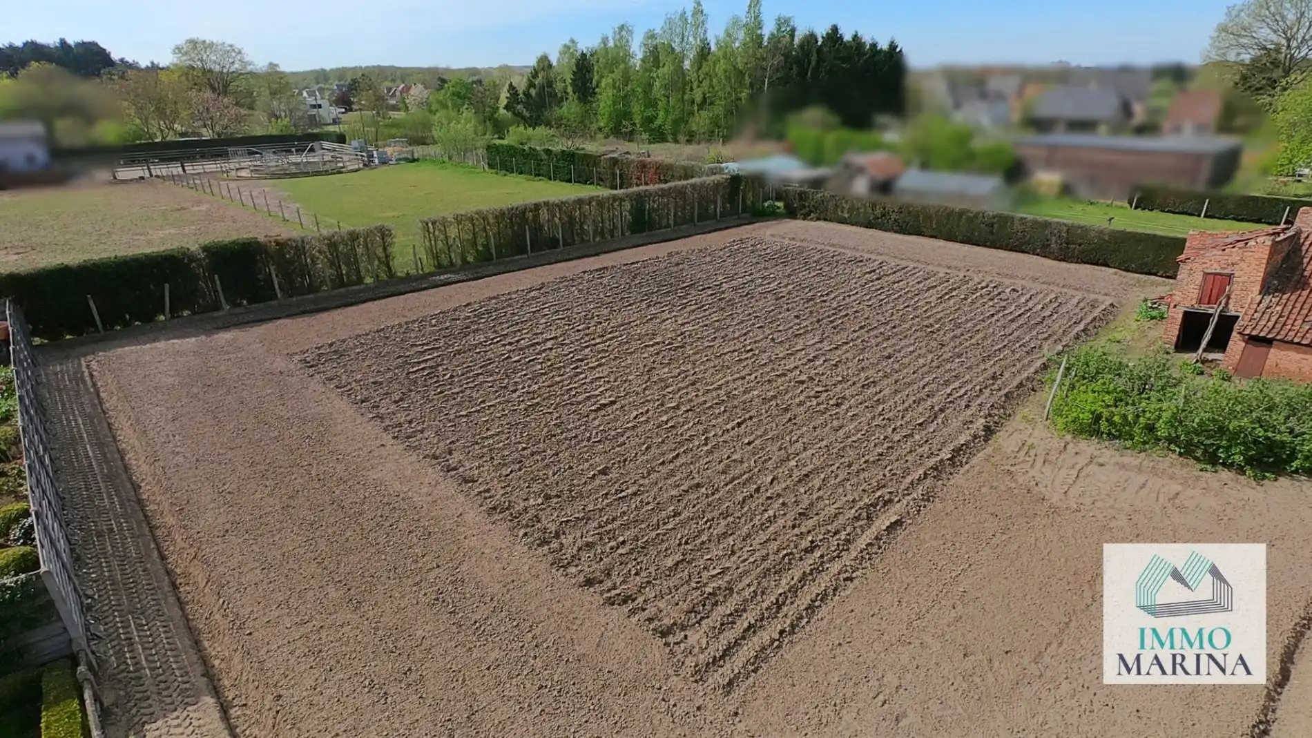 Mooi te verkavelen perceel 18a met langgevelhoeve te Betekom  foto 2