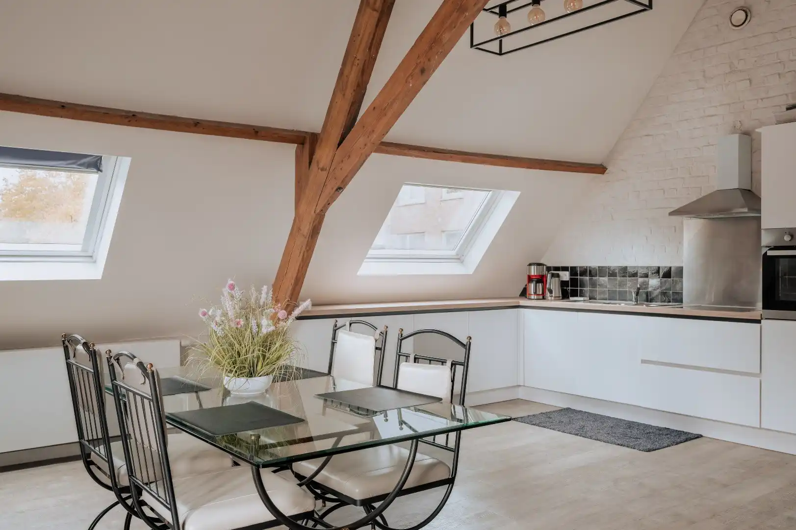 Prachtig duplexappartement in hartje Ieper foto 15