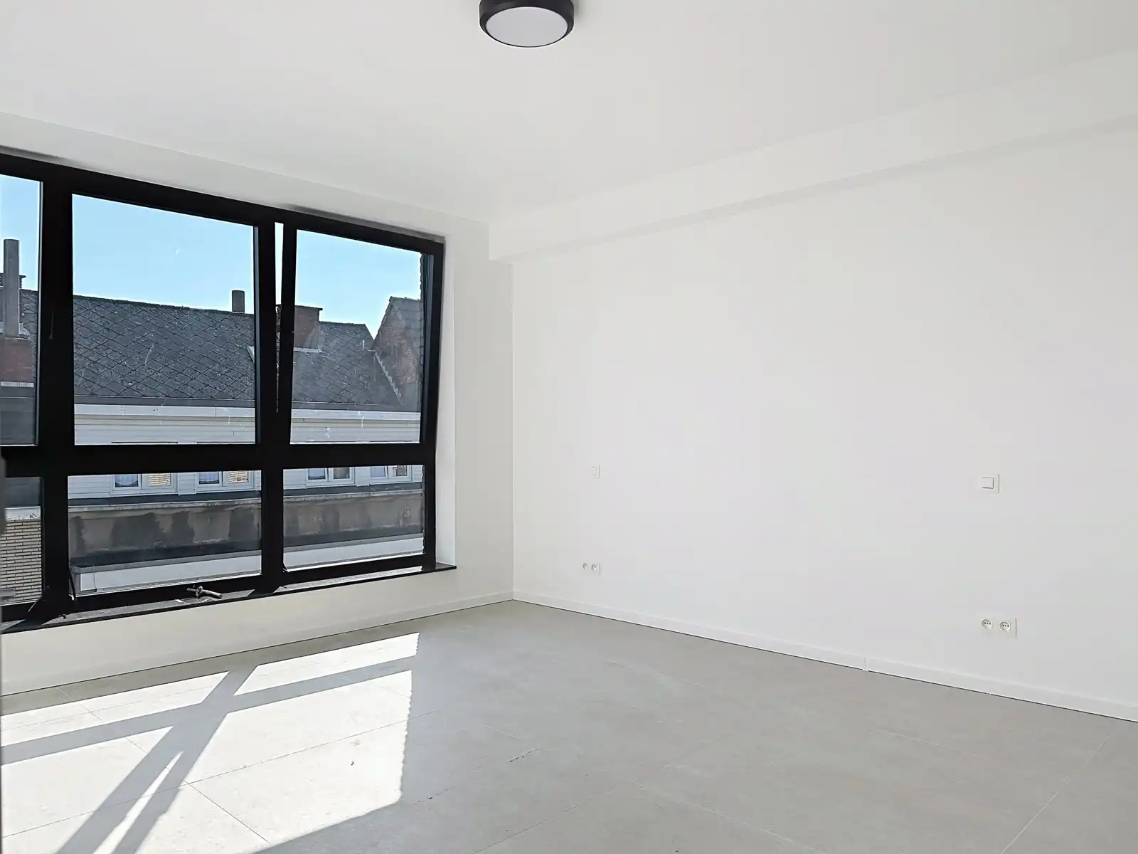Energiezuinig en stijlvol wonen in een volledig gerenoveerd appartement van ca. 140 m² foto 14