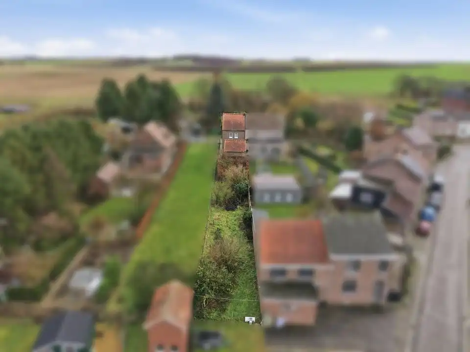 VOLLEDIG TE RENOVEREN WONING IN HEERS foto 4