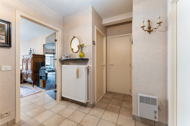 Centrum Roeselare: centraal gelegen 2 slaapkamer appartement in Roeselare foto 7