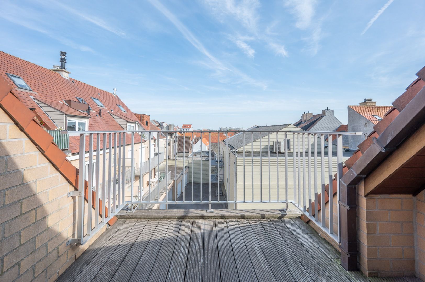 Leuke penthouse in de Kursaalstraat, vlakbij Zeedijk Heist foto 13