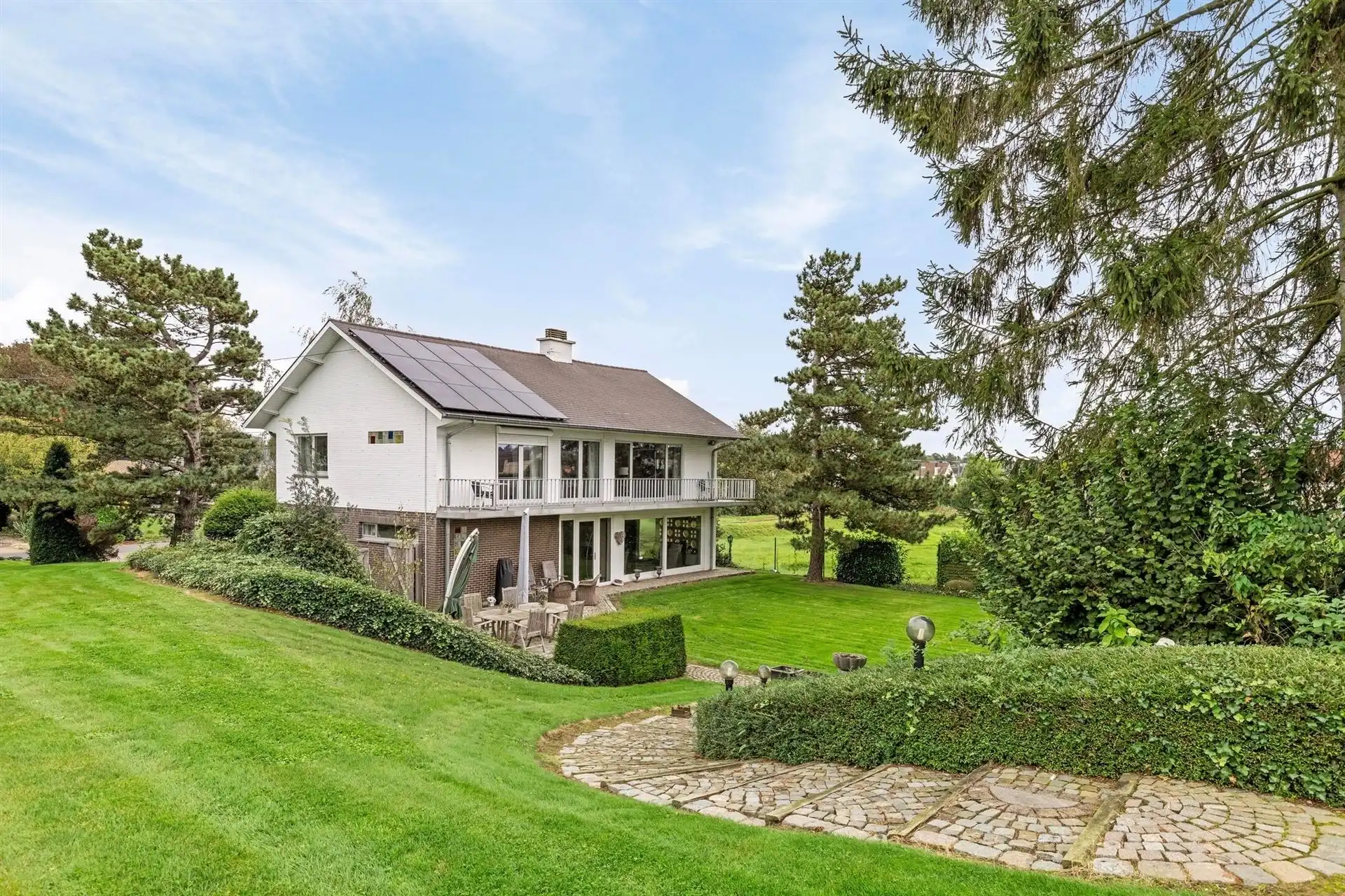 Prachtig eigendom op mooi perceel  foto 4