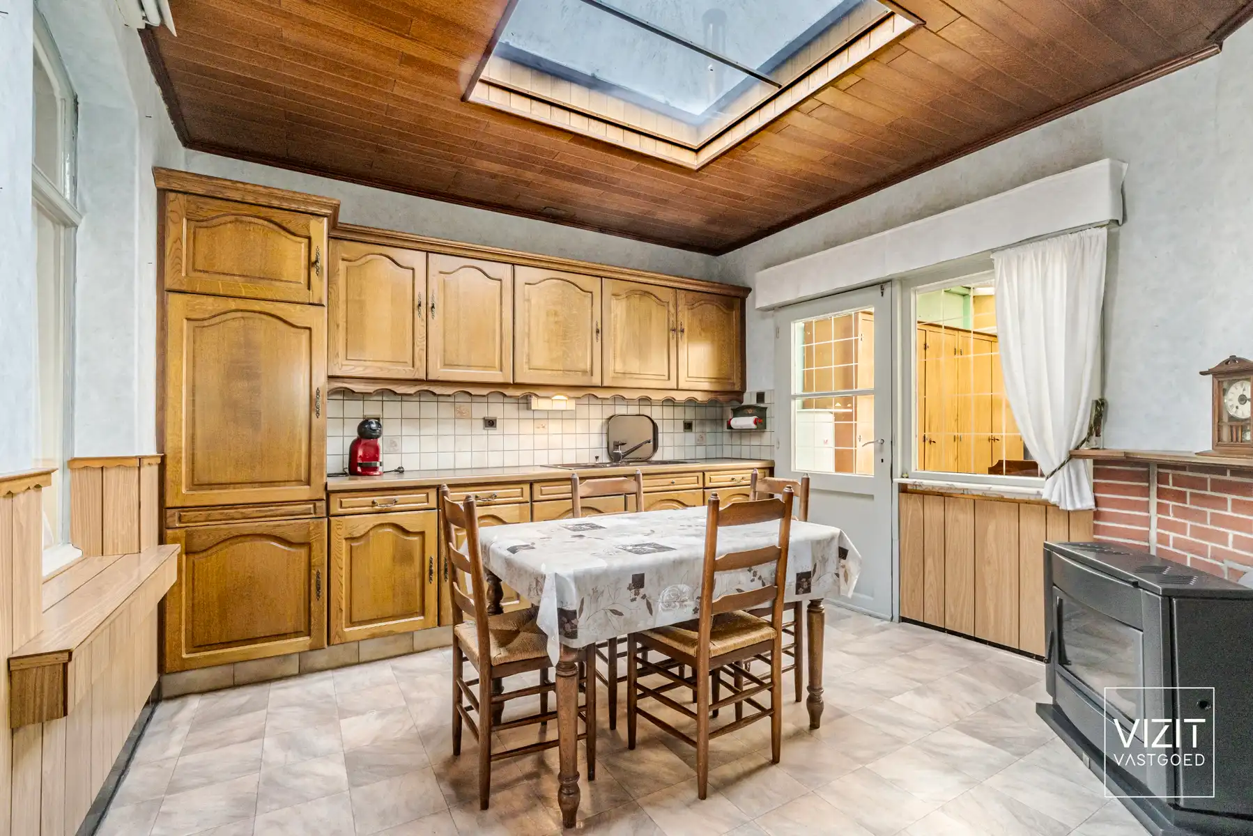 Te renoveren woning te Appelterre foto 4