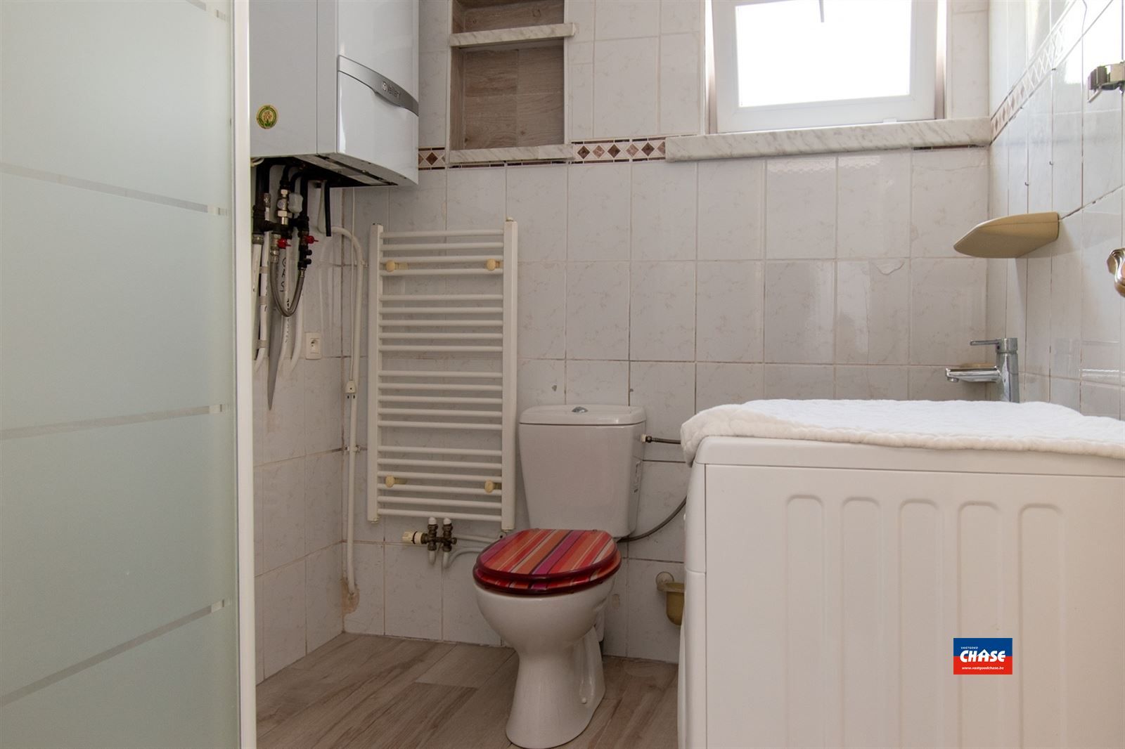 Instapklare woning met 4 slaapkamers en tuin foto 19