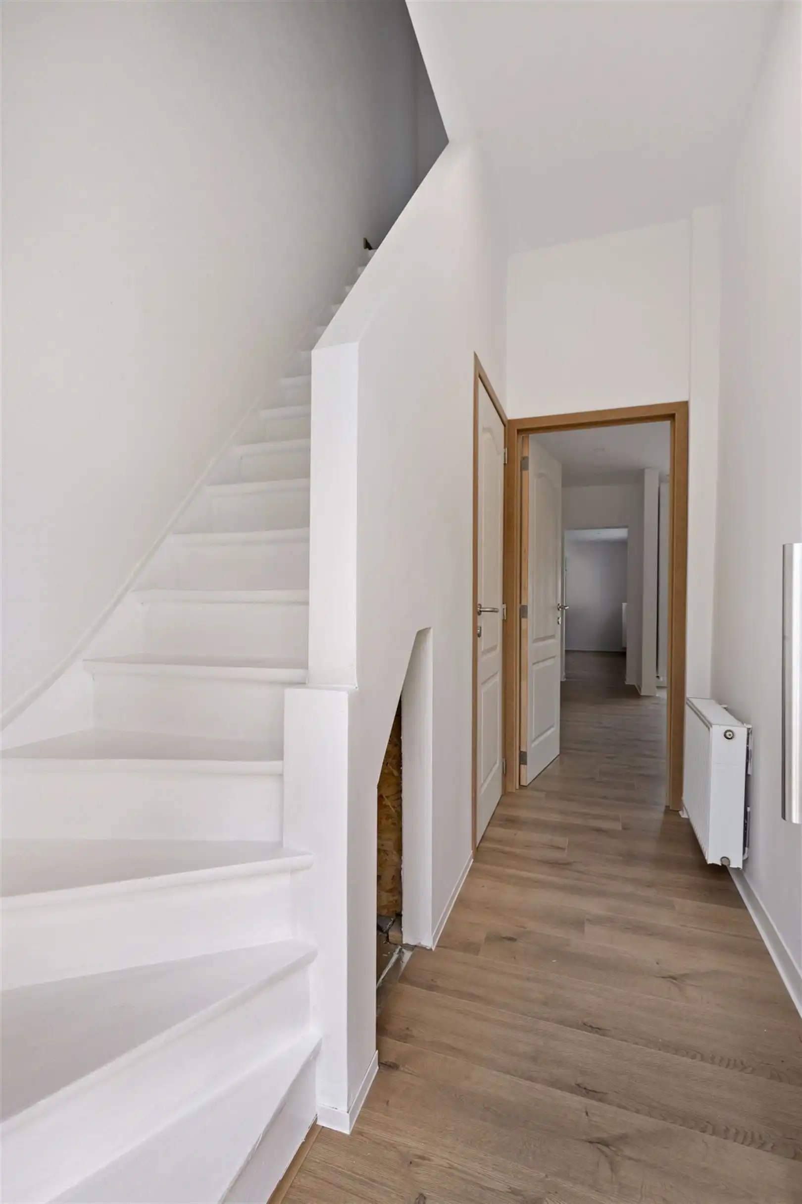 Volledig gerenoveerde instapkare woning ! foto 5