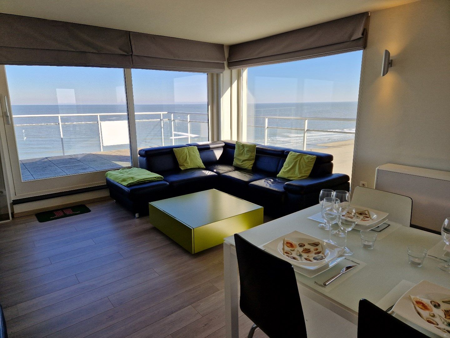 Hoofdfoto van de publicatie: Dakappartement met adembenemend uitzicht!
