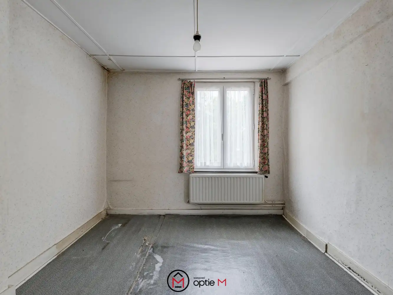 Te renoveren gezinswoning te koop in Bilzen-Hoeselt – met ruime tuin, garage en vijf slaapkamers foto 25