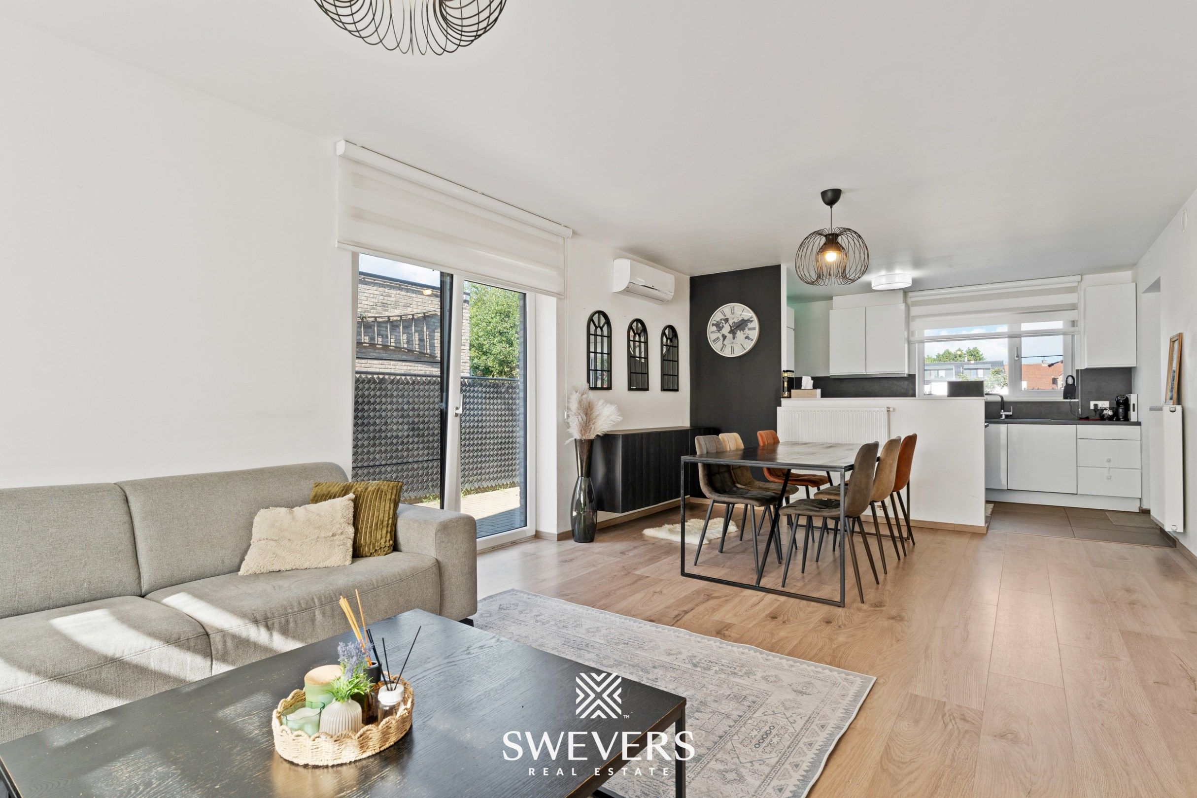 Hedendaagse instapklare woning te Heusden-Zolder  foto 6