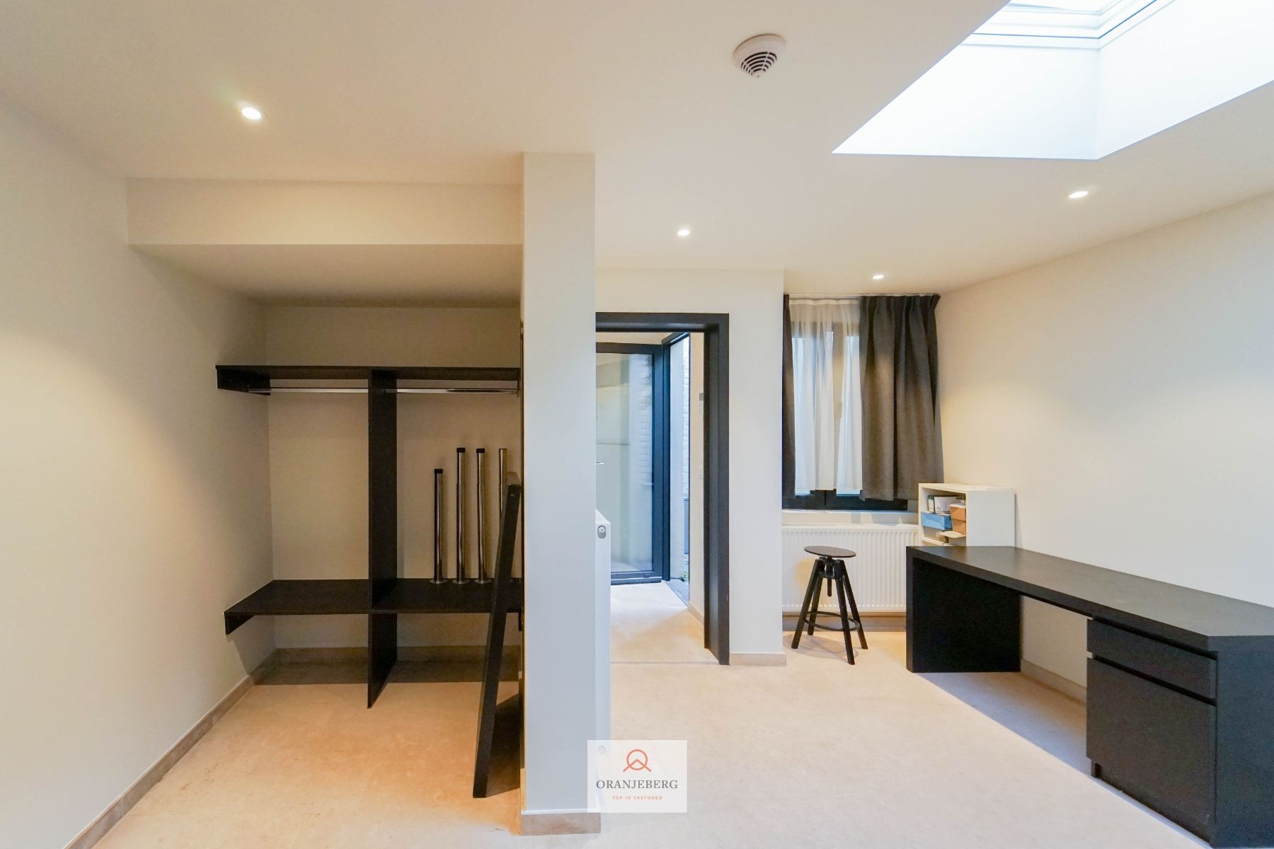 Gelijkvloers en gemeubelde studio te huur vlakbij Gent centrum foto 16