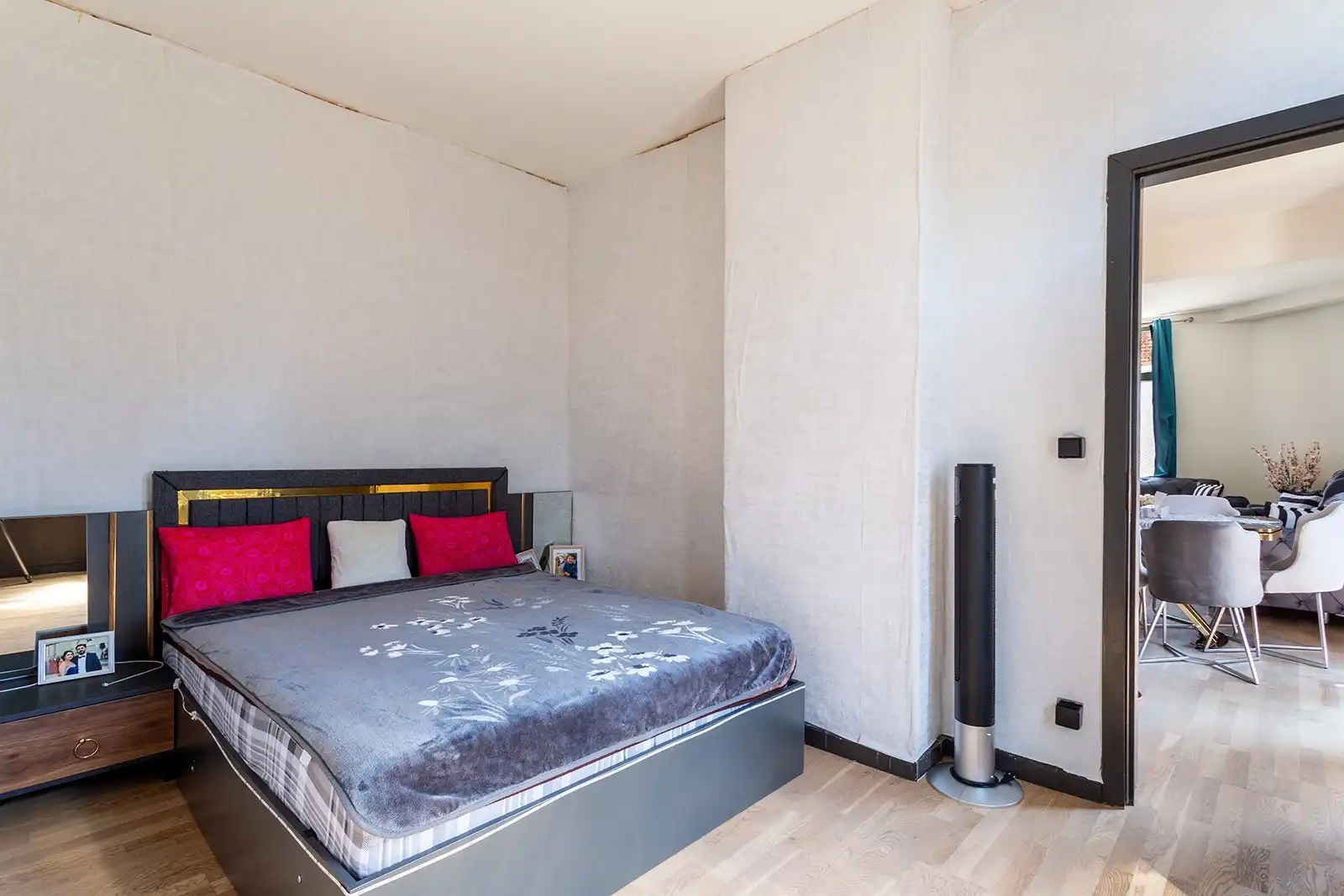 Lichtrijk hoek appartement met karakter!  foto 10