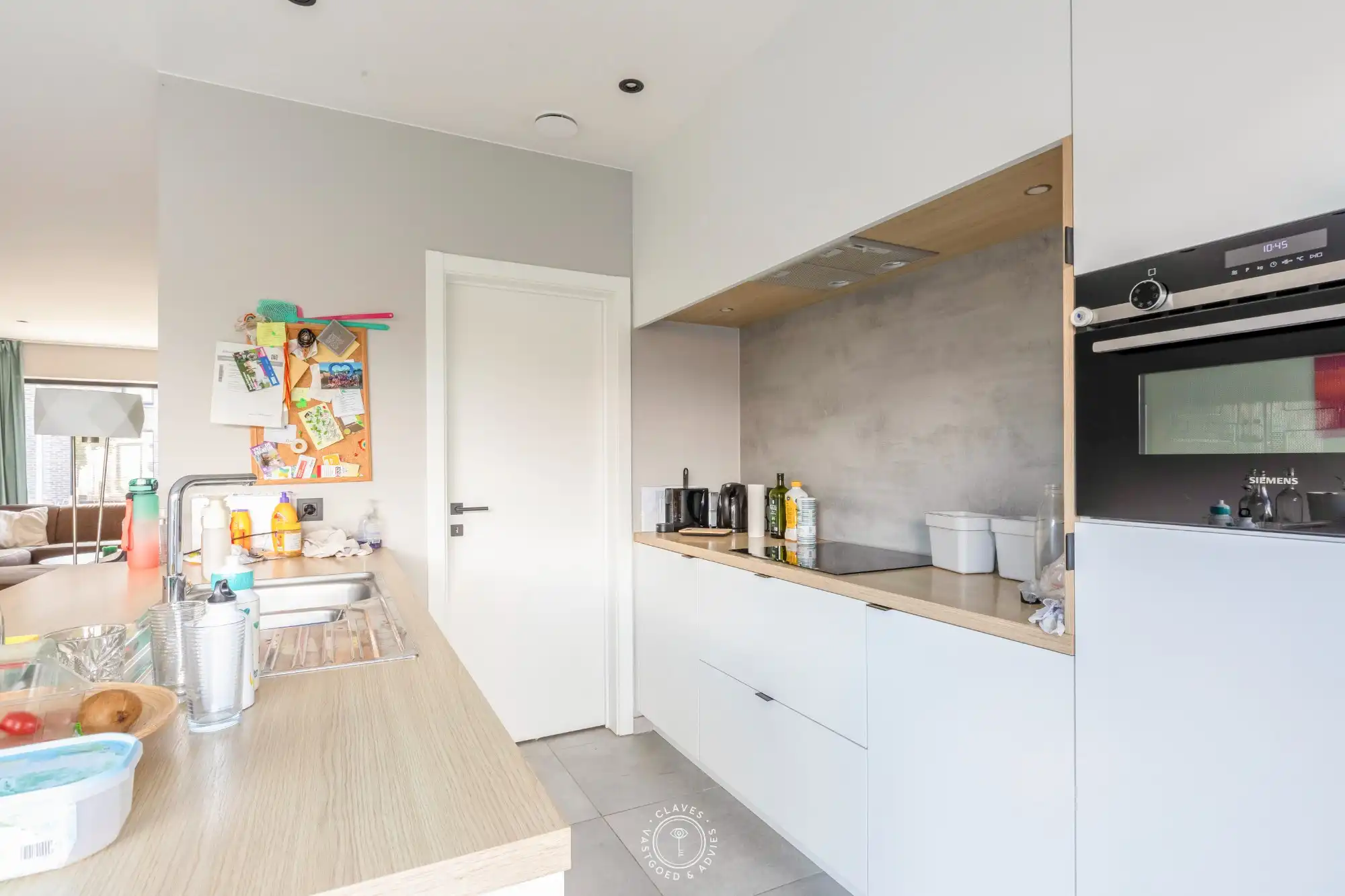 Praktische nieuwbouw woning met tuin en garage foto 9