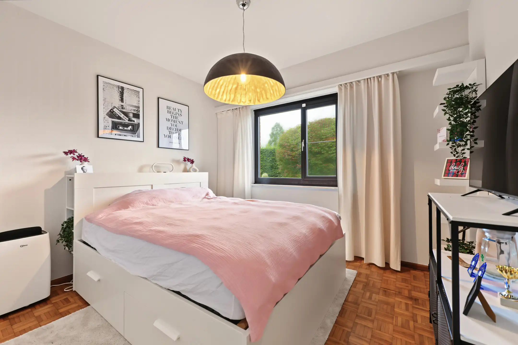 Ruime woning in rustige omgeving met tal van mogelijkheden foto 12