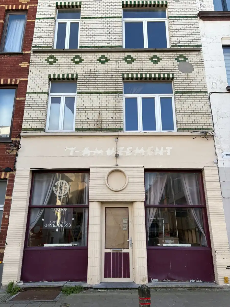 Te renoveren handelshuis met 3 slaapkamers  foto 20