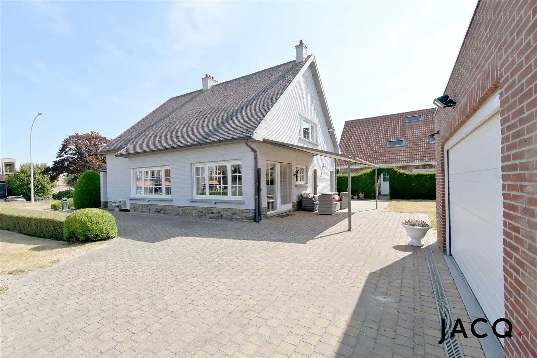 Ruime villa met 4slpk's op een prachtig perceel van 1203m²! foto 26