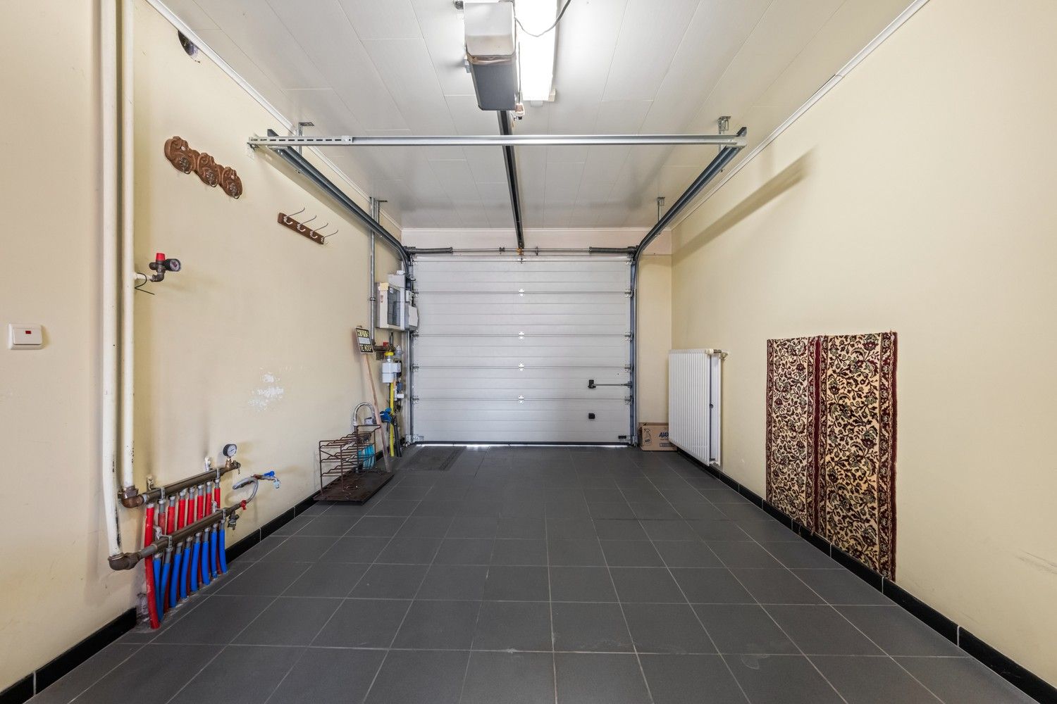 Rijwoning met potentieel, zonnige tuin, garage en uitbreidingsmogelijkheden te koop in Ruddervoorde foto 15