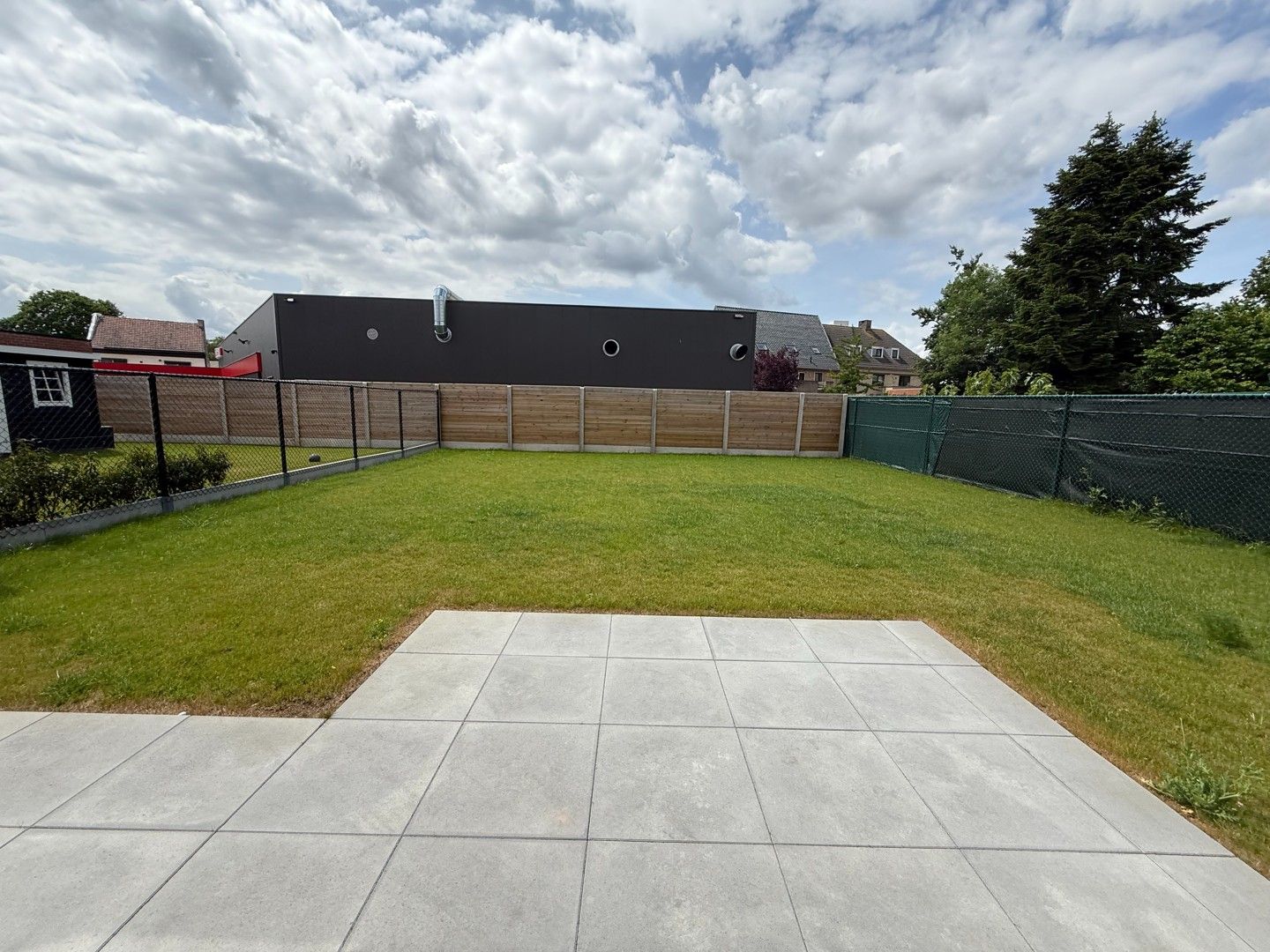 Prachtige BEN-woning met 3 slaapkamers, terras en tuin te Opitter/Bree. foto 15