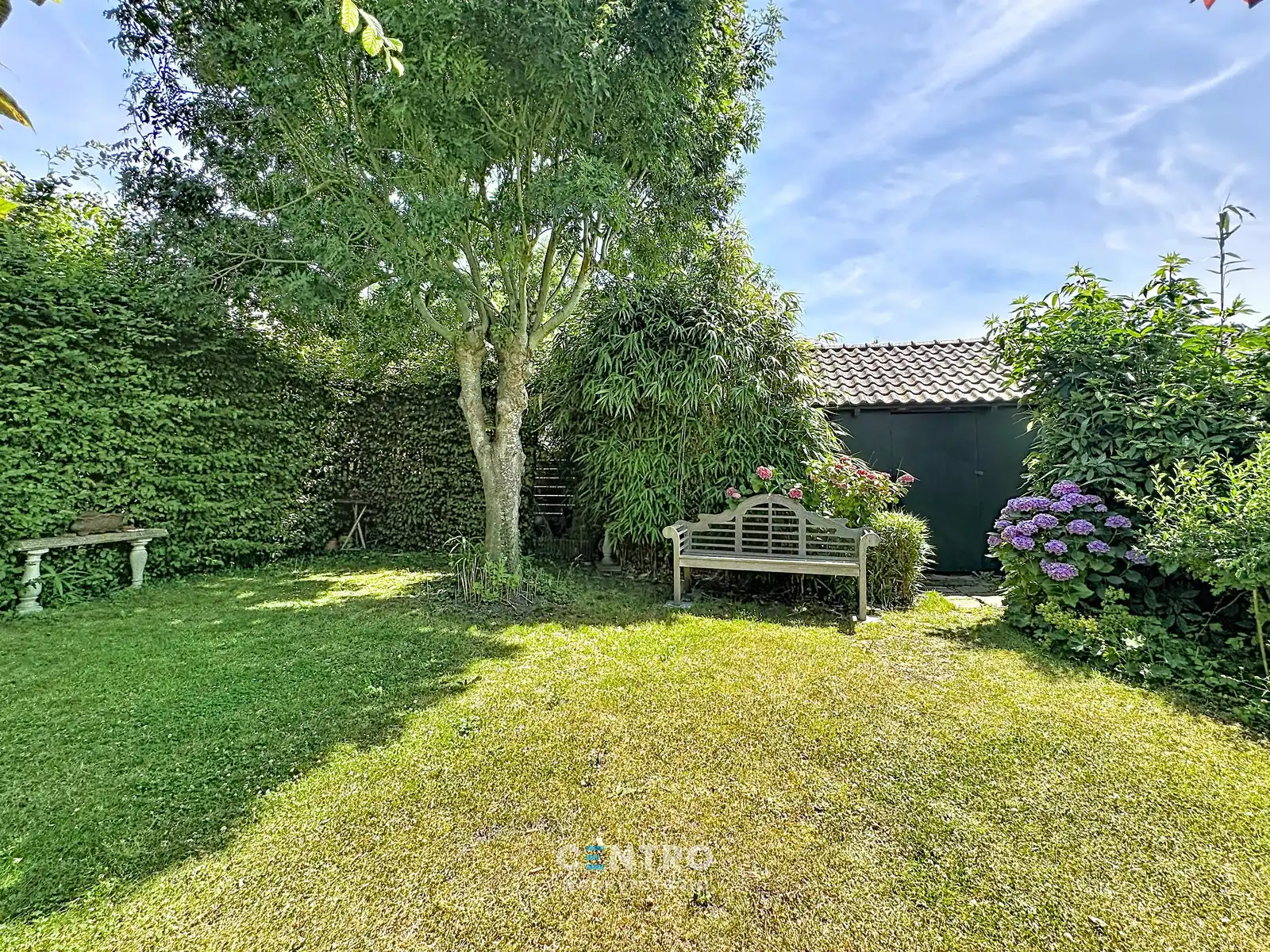 Leuke kunstenaarswoning met 3 slpks en 3 badks in 'het Witte dorp'! foto 24