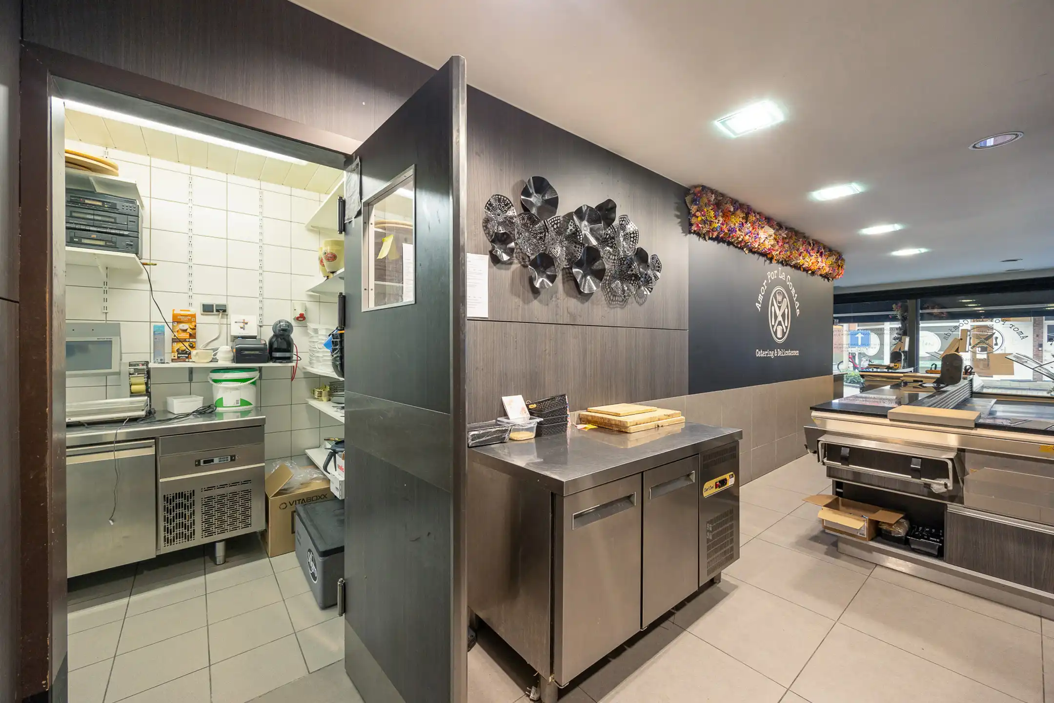 Modern handelsgelijkvloers in het centrum van Lint (115m²) foto 17