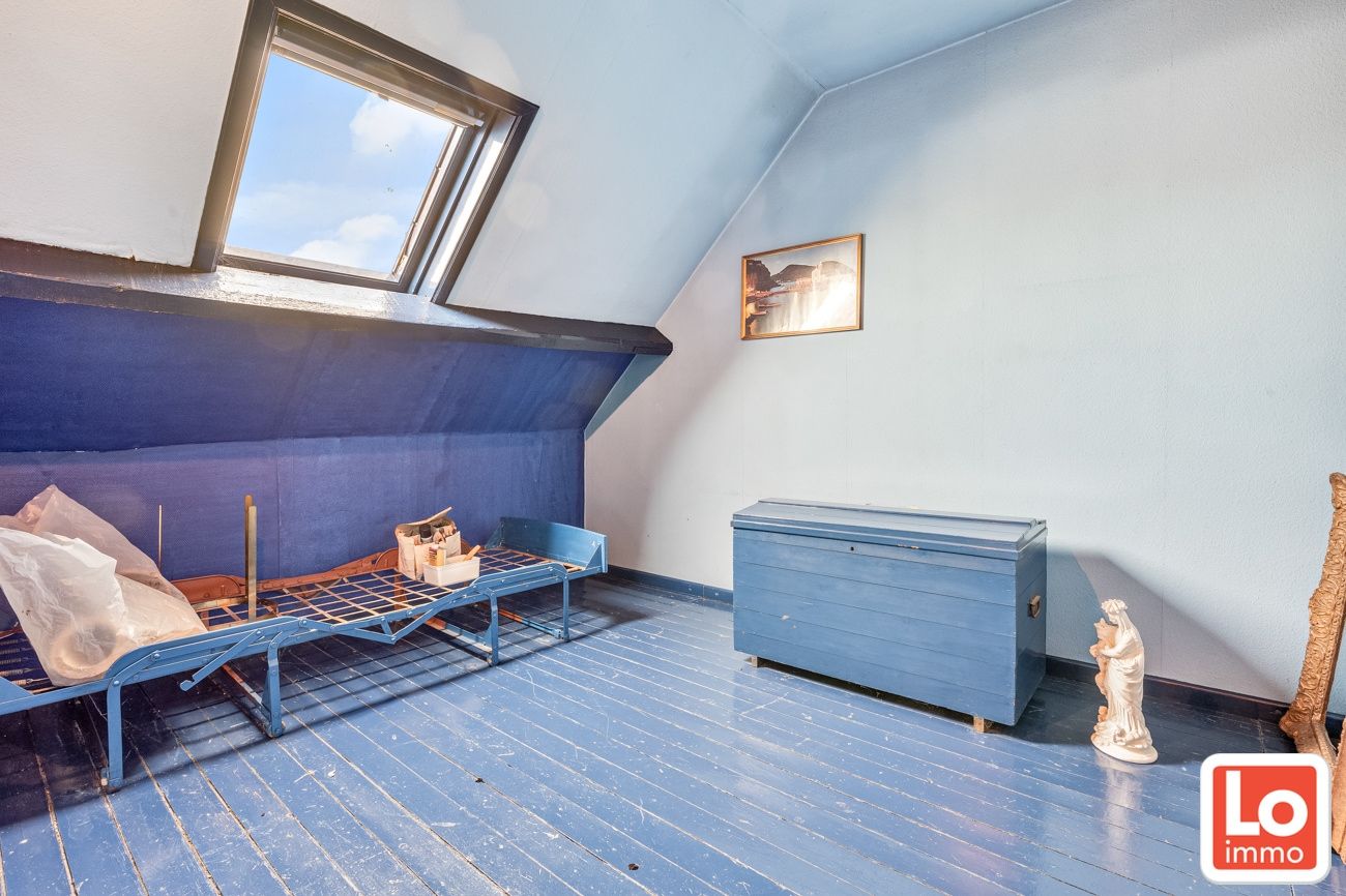 Prachtige eigendom op 1774m² met ruime garage/magazijn en 5 slaapkamers foto 19