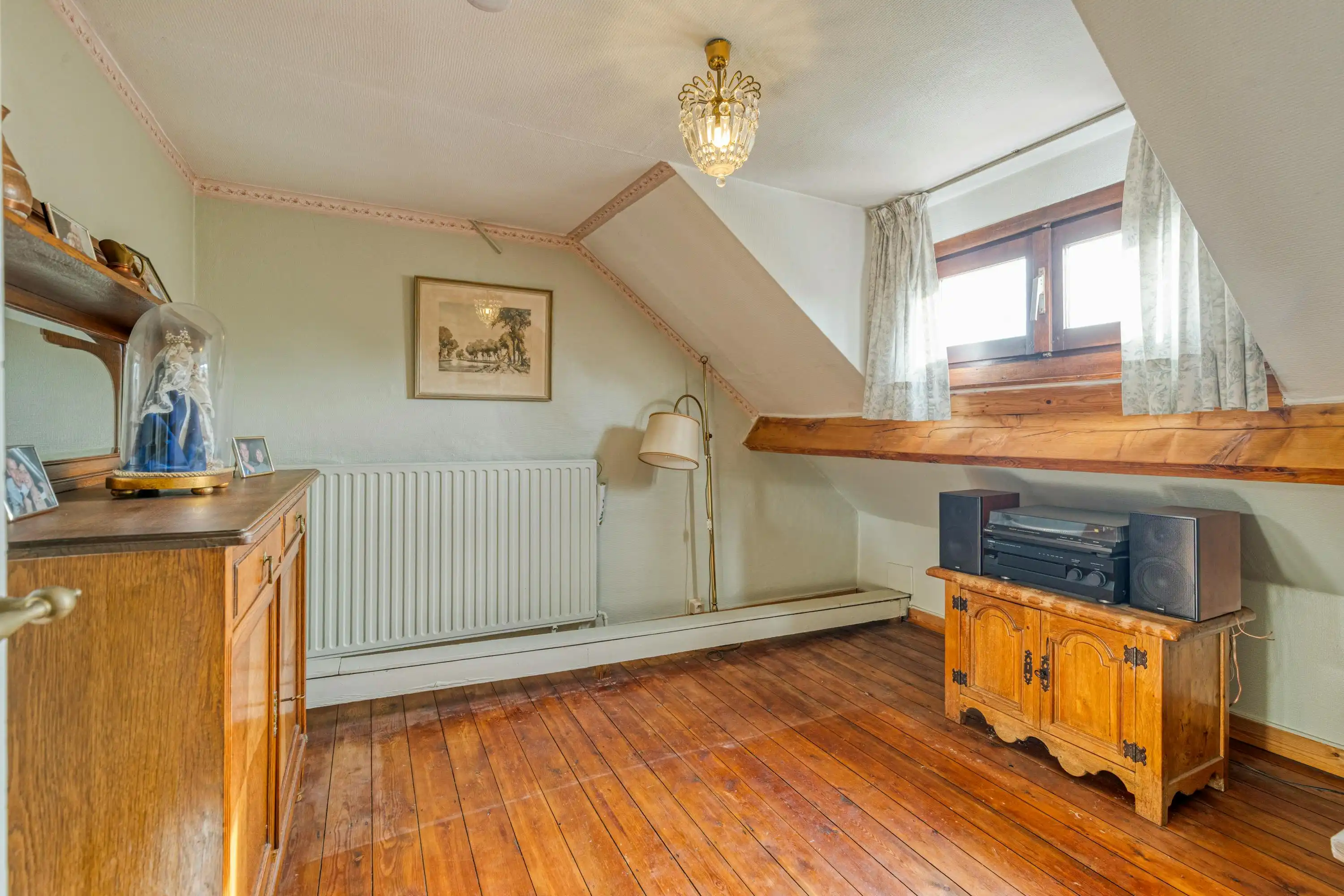 Huis te koop met veel mogelijkheden en tuin te Gentbrugge  foto 16
