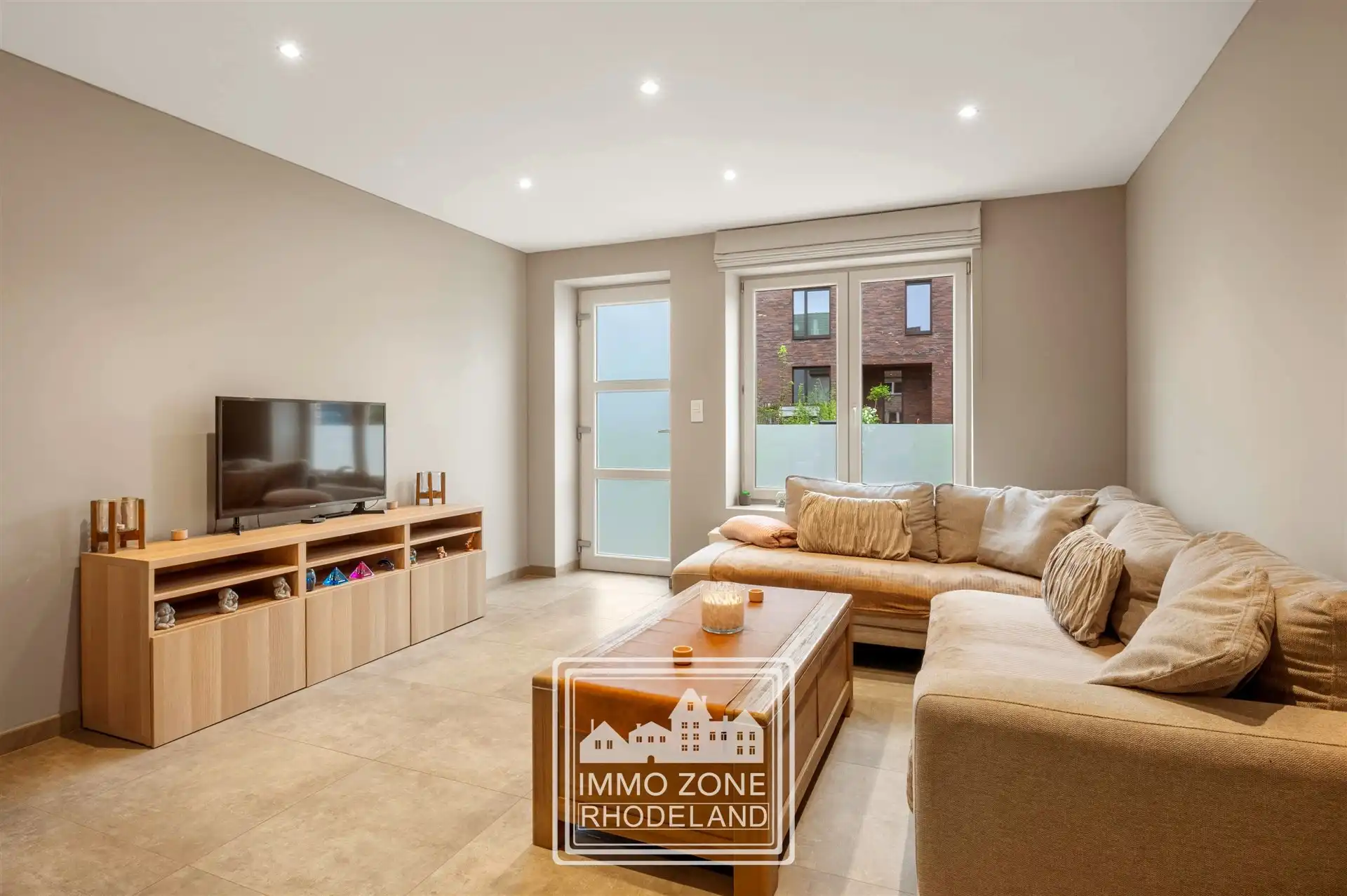 Super instapklare woning met 3 slpks en zonnige tuin foto 3