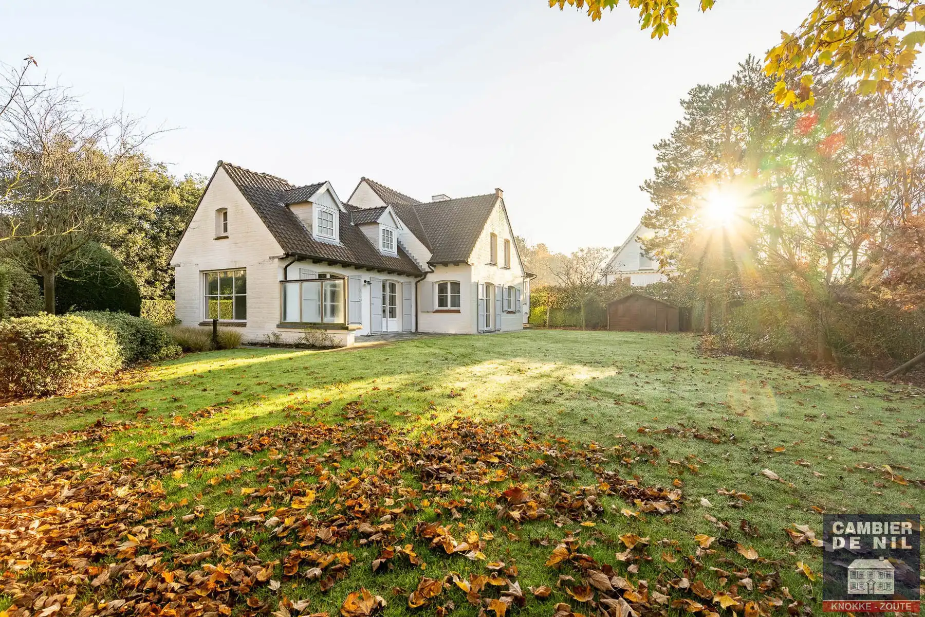 Charmante, ongemeubelde, vrijstaande villa in 2de lijn  in het zoute Zoute nabij de zee & tennis foto 29