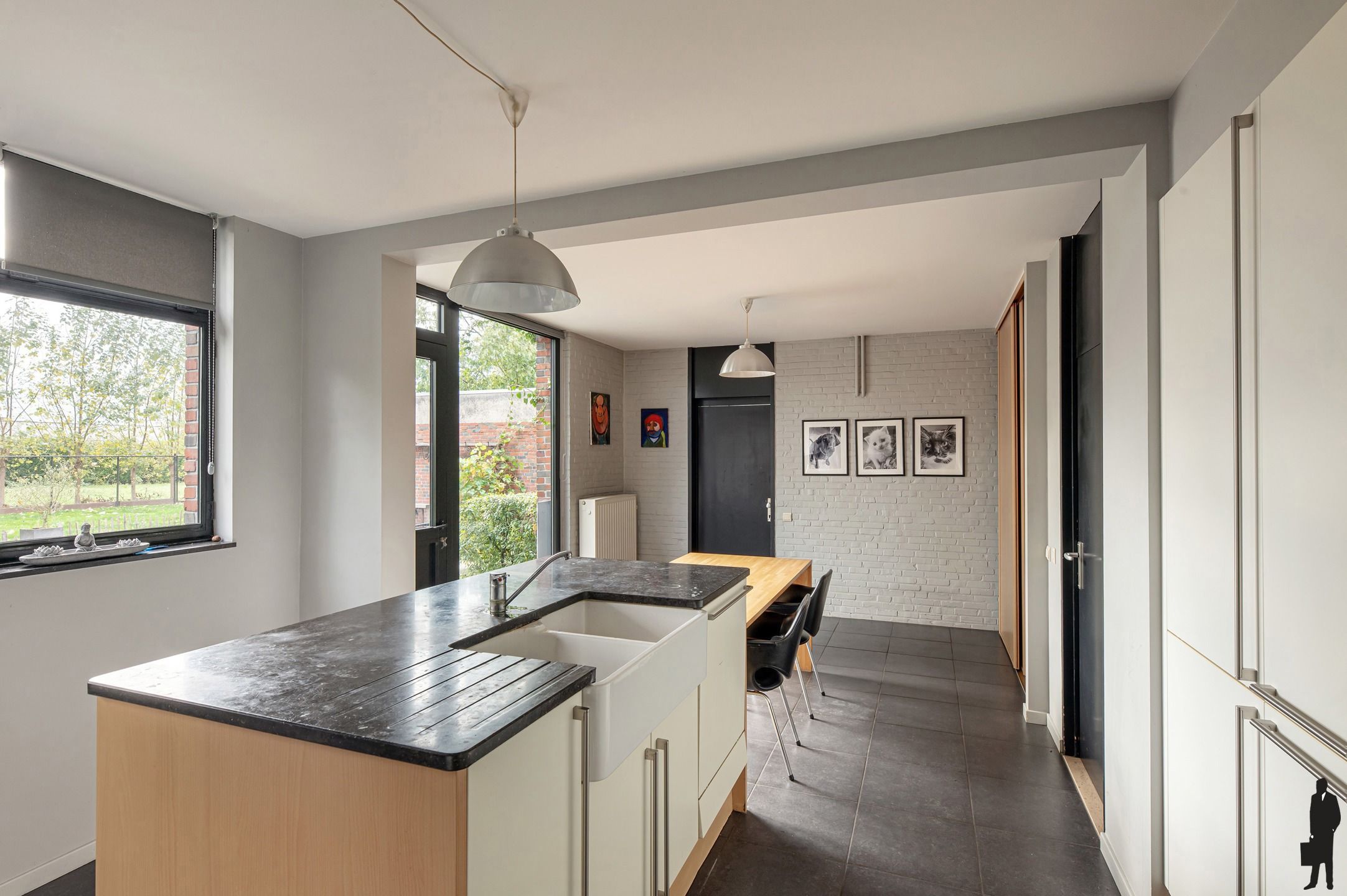 Voormalige dokterswoning in het centrum van Stabroek! foto 12