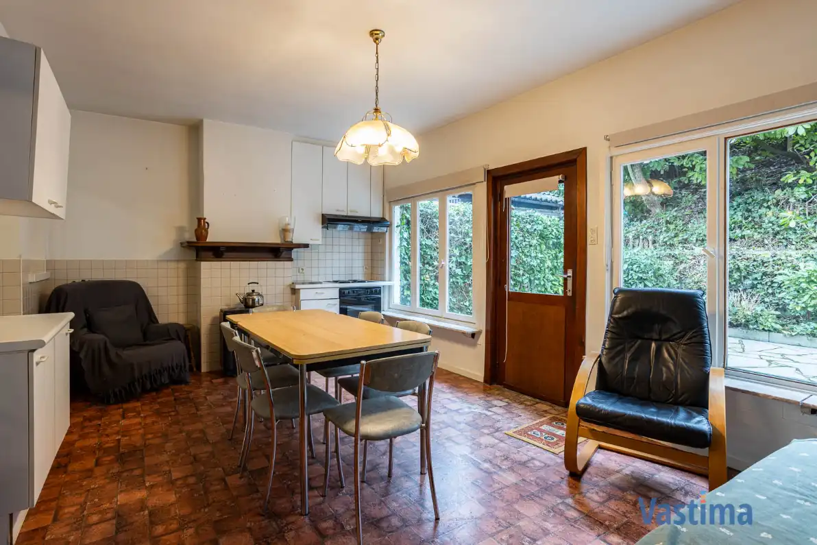 Halfopen woning in Lede met 3 slaapkamers, garage en buitenruimte foto 9