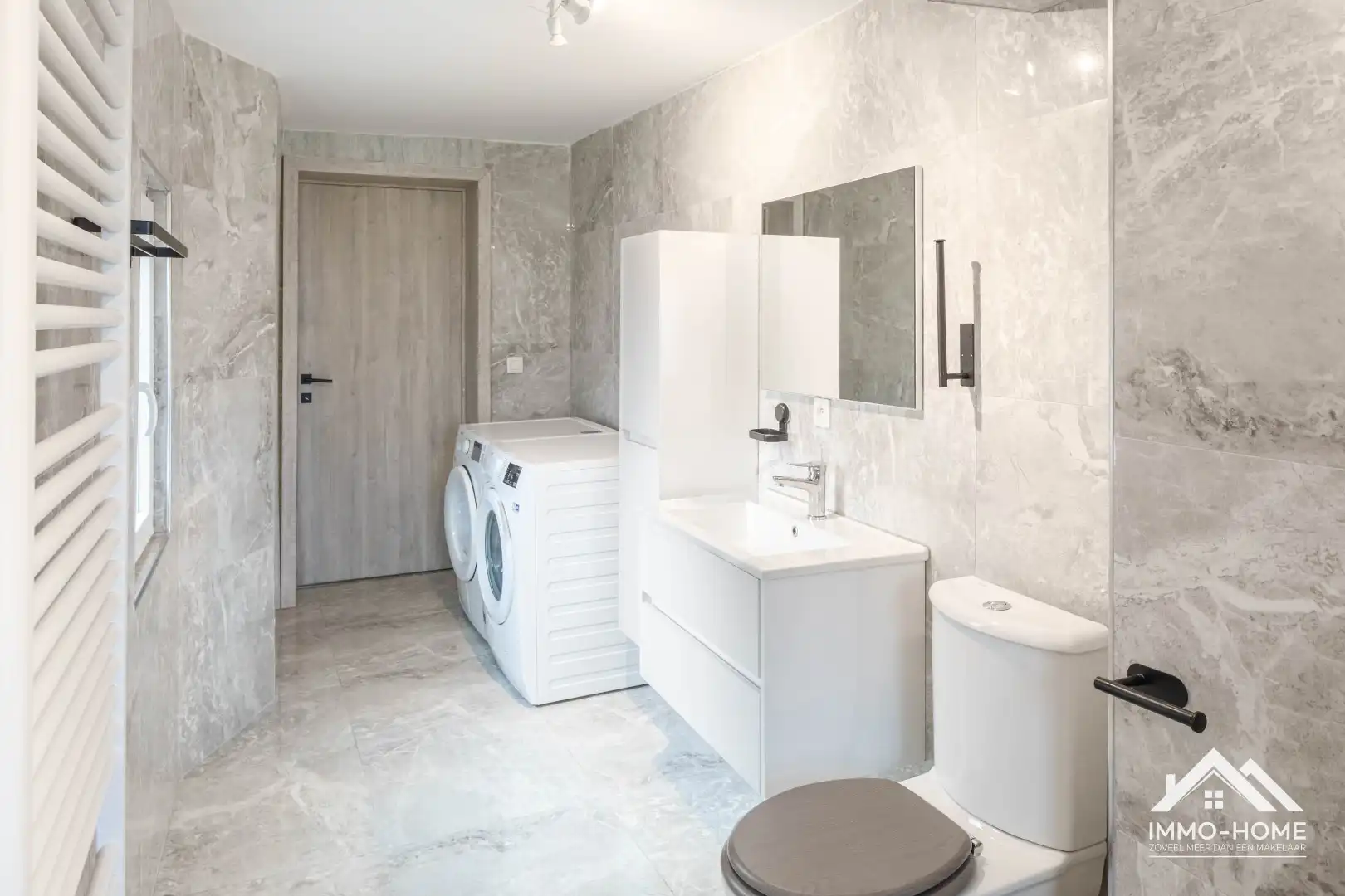 Prachtig gerenoveerde woning met 5 slpk. nabij centrum Gent!  foto 15