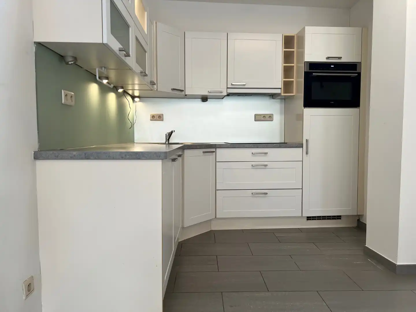 STADSWONING te koop in het centrum van Diest, 1 slaapkamer, terras foto 4