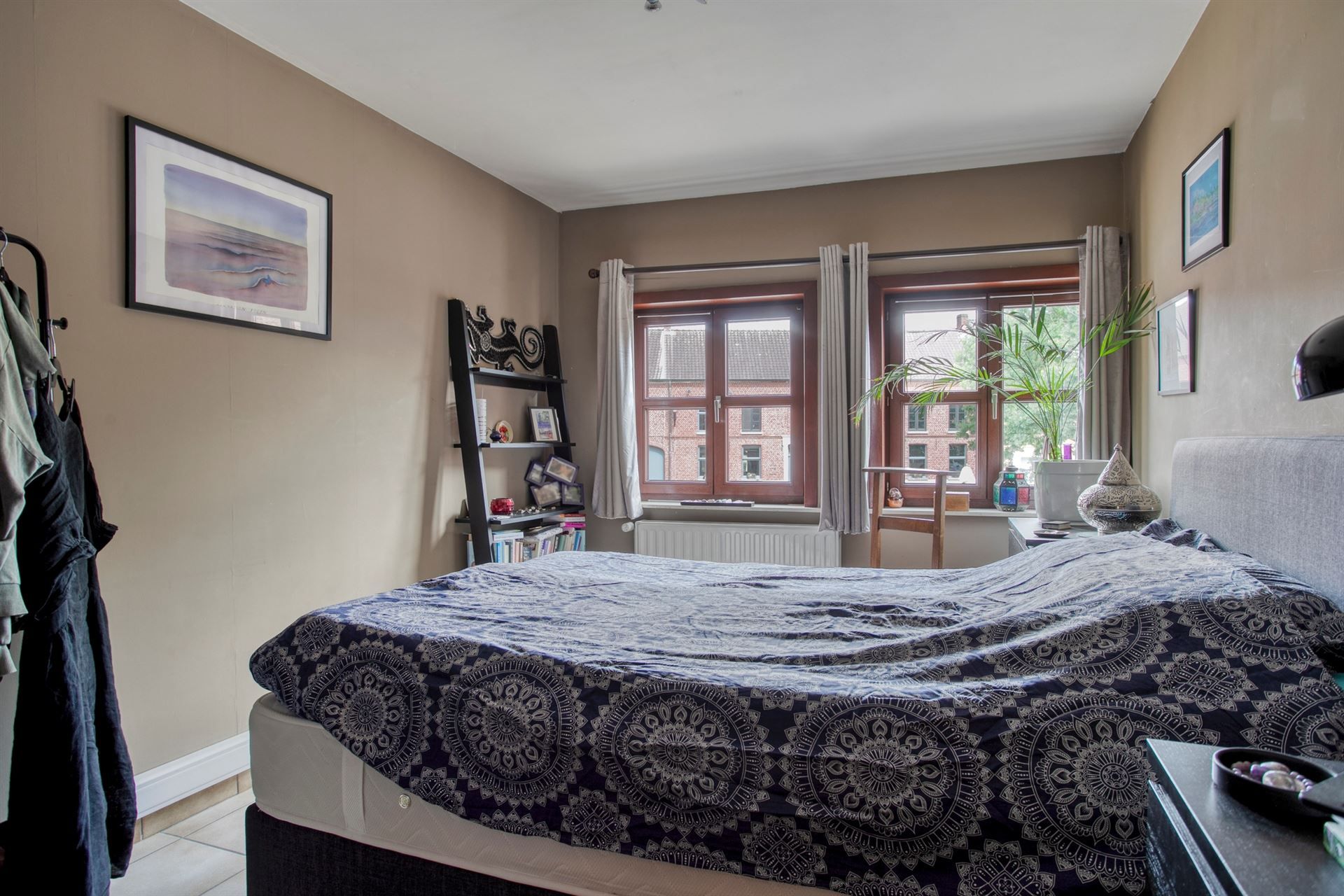 Goed gelegen woning aan het dorpsplein te huur! foto 11