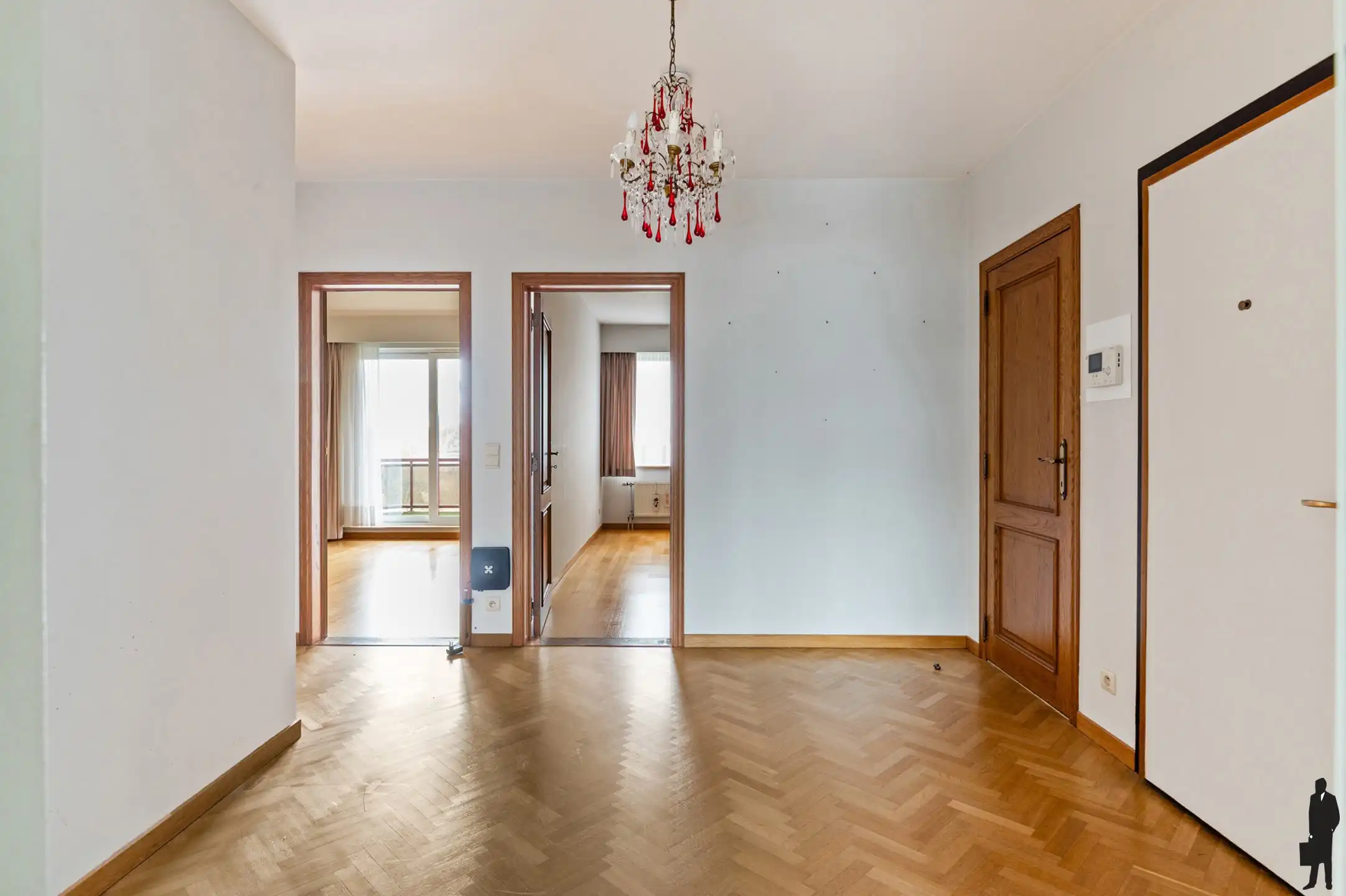 Ruim appartement met 2 slpks, 2 terrassen en staanplaats foto 13