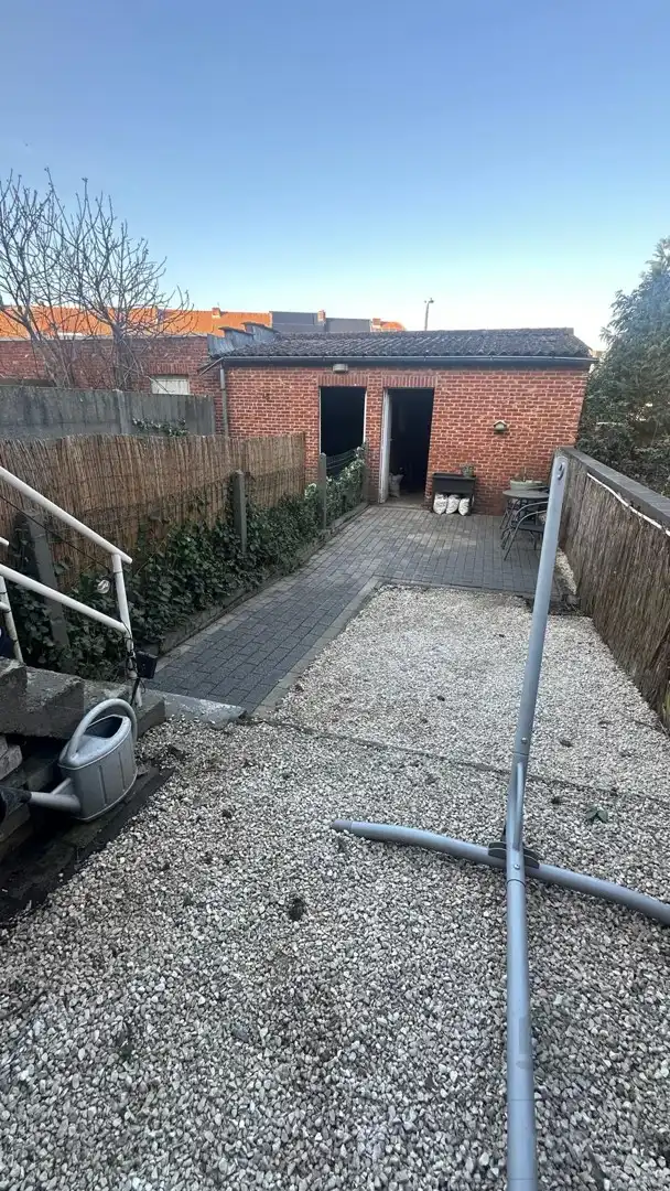 Gelijkvloers appartement met tuin en garage foto 11