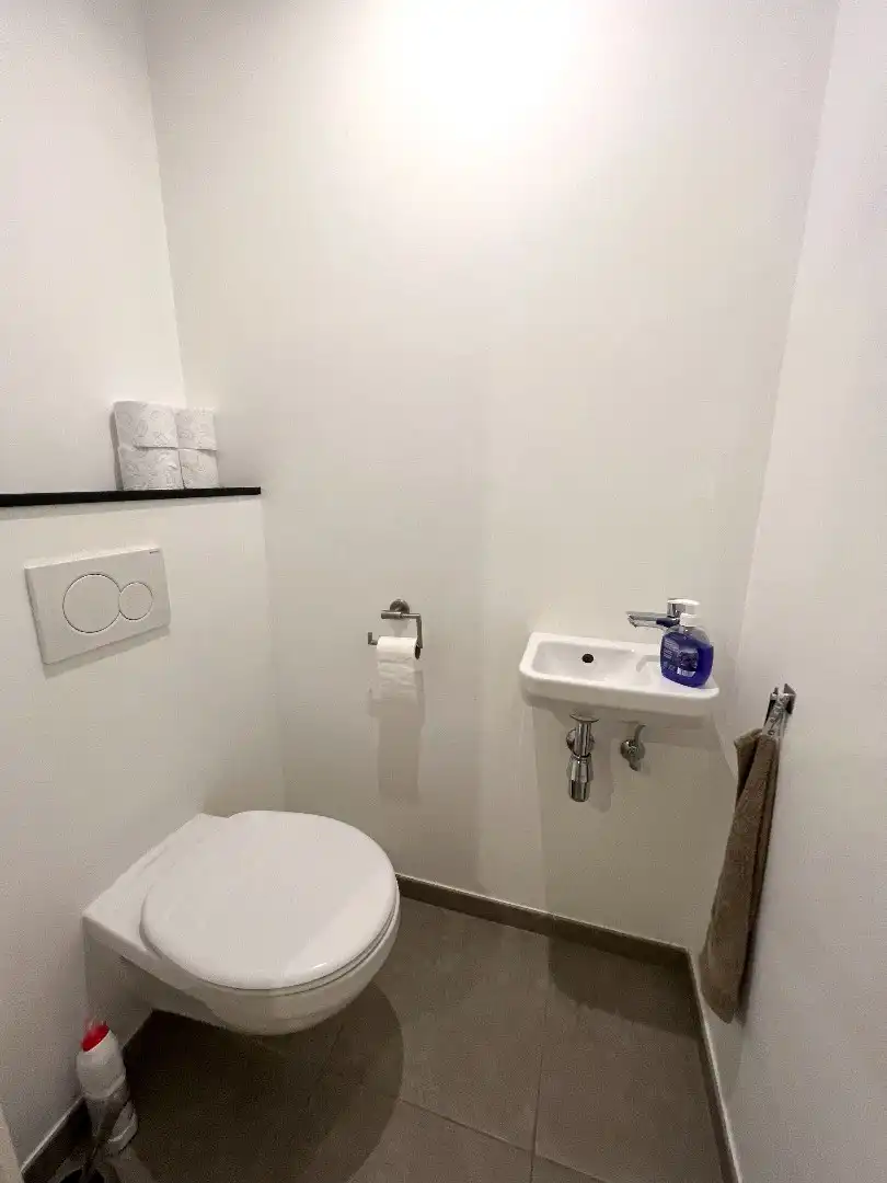 Energiezuinig appartement te huur te Harelbeke! foto 6