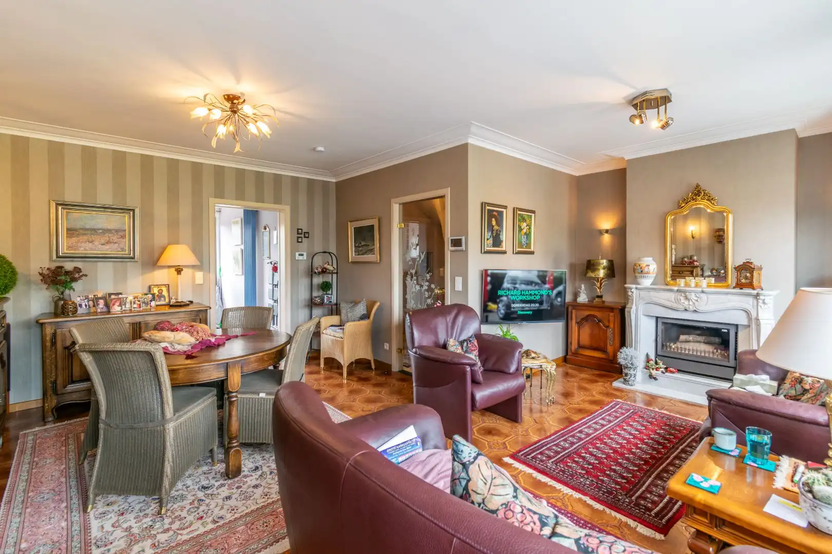 Een perfect onderhouden, degelijke bel-étage te Lot! foto 5