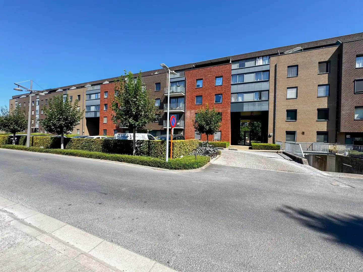 Rustig gelegen 1 slaapkamerappartement in centrum Aalter foto {{pictureIndex}}