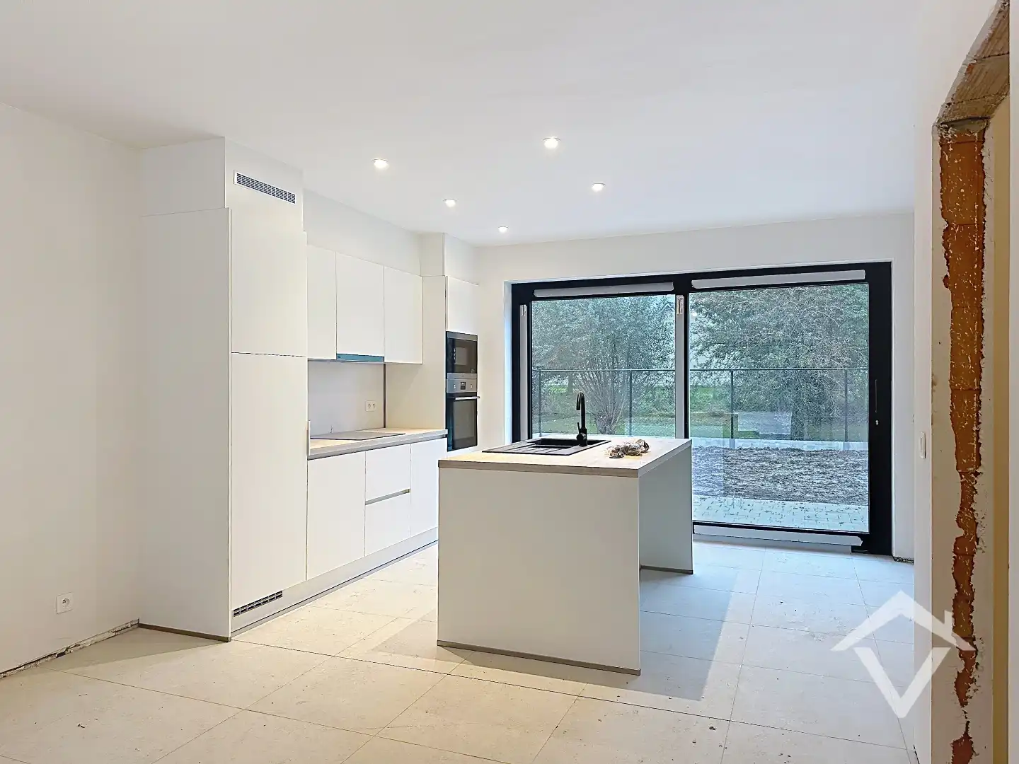 Woning met 3 slaapkamers te Proven  foto 4