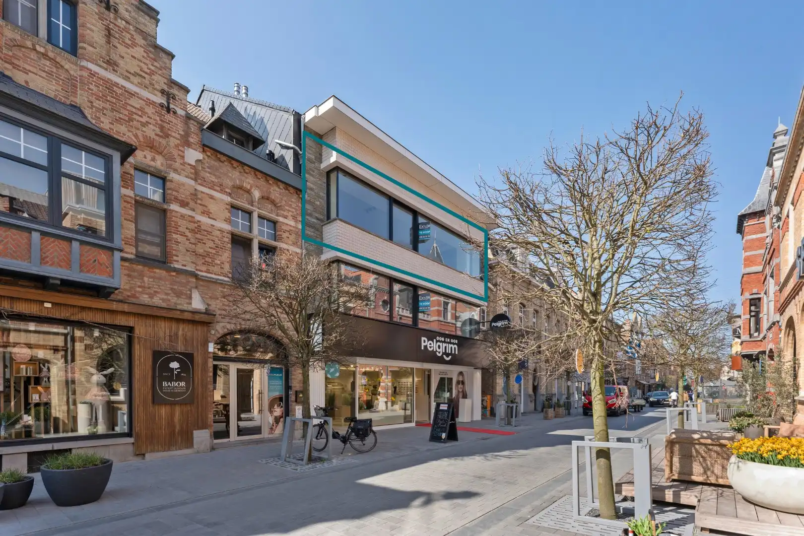 Luxueus gerenoveerd appartement met autostaanplaats in het hartje van Nieuwpoort  foto 2