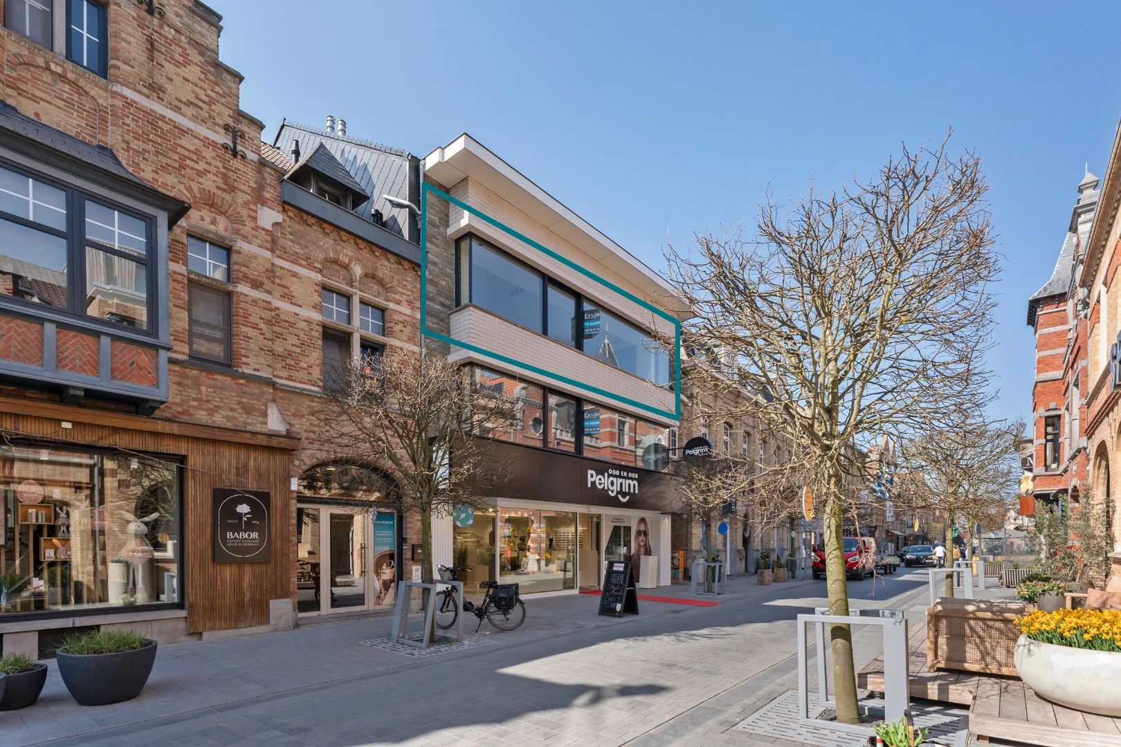 Luxueus gerenoveerd appartement met autostaanplaats in het hartje van Nieuwpoort  foto 2