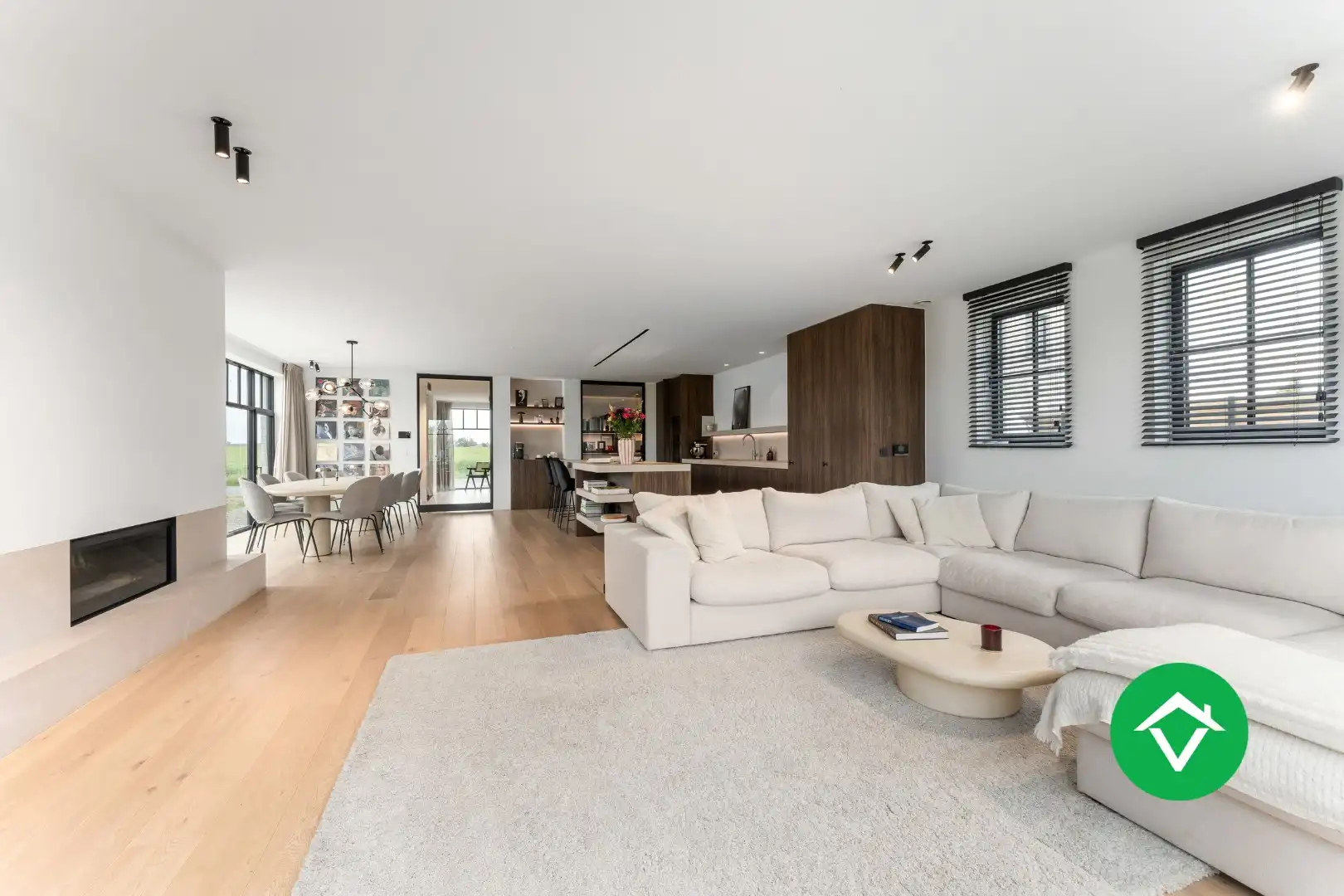 Alleenstaande woning met 5 slaapkamers te Zarren  foto 6