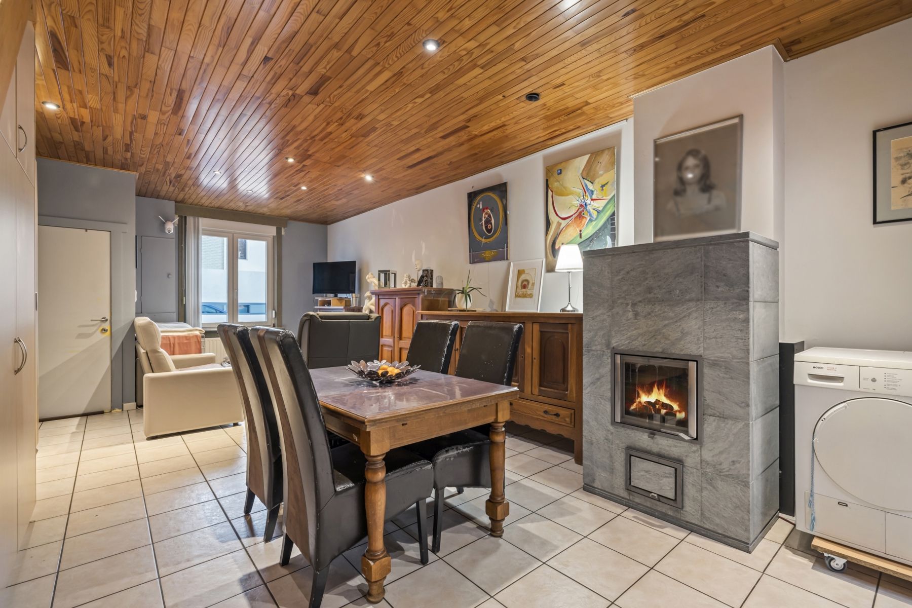 Energiezuinige, gerenoveerde rijwoning met tuin foto 4