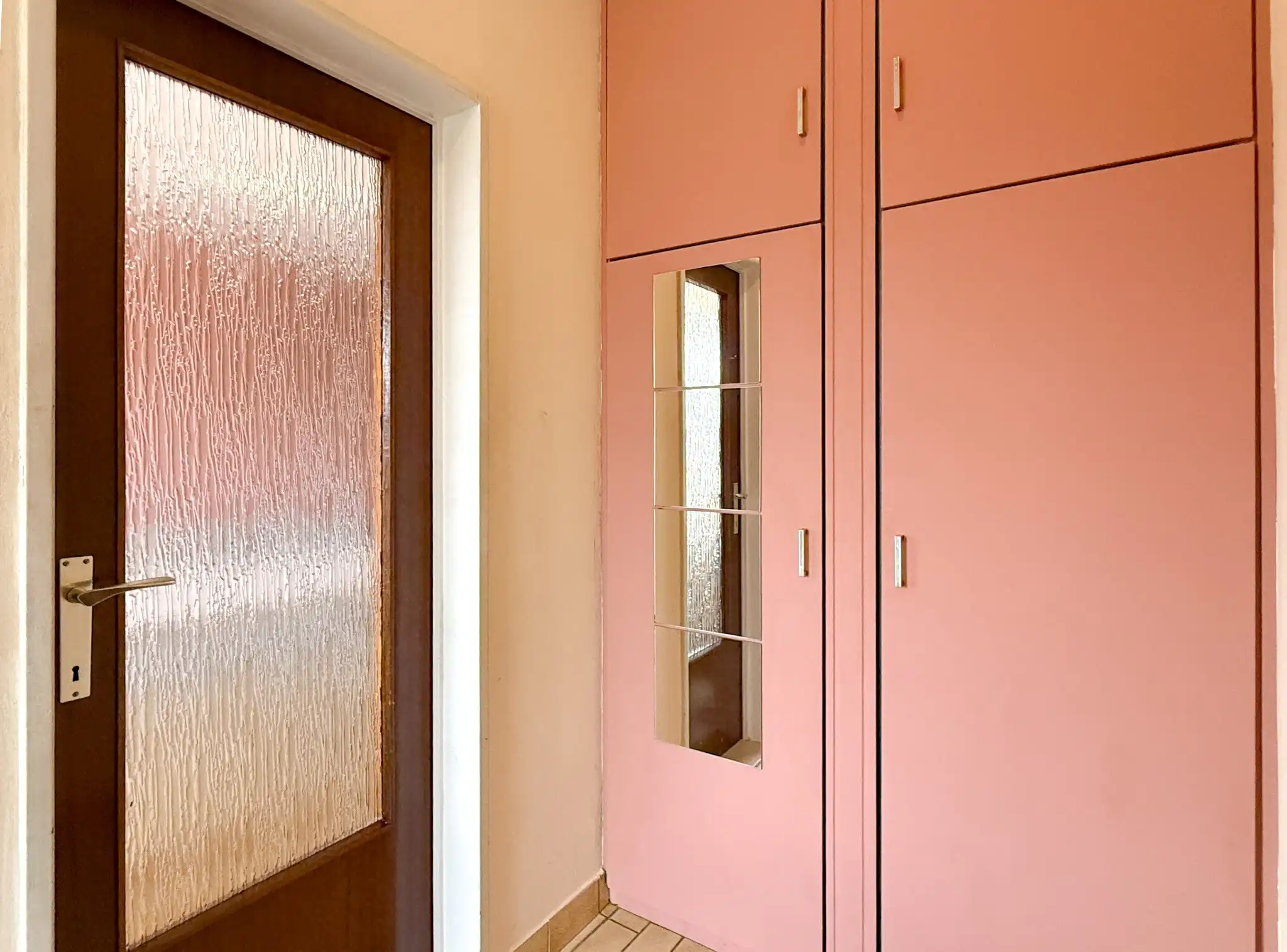 Appartement met twee slaapkamers, twee terrassen en garage foto 2